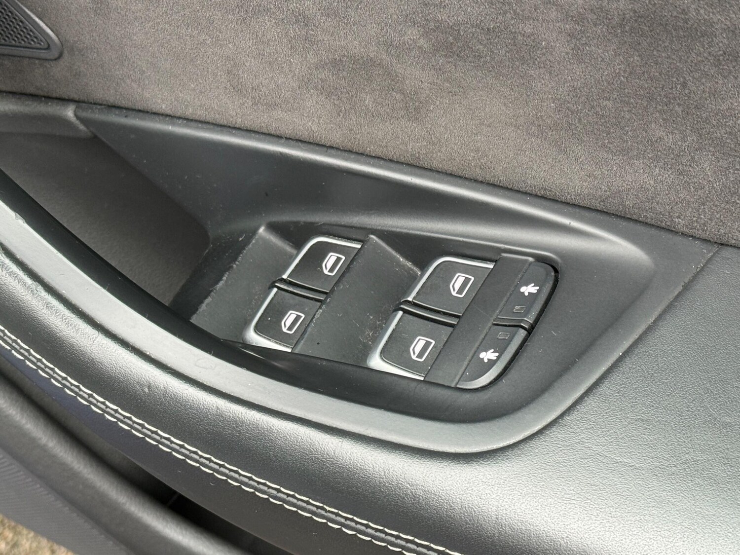 Used Audi RS6 2015 for sale - 78219971: Photo 21