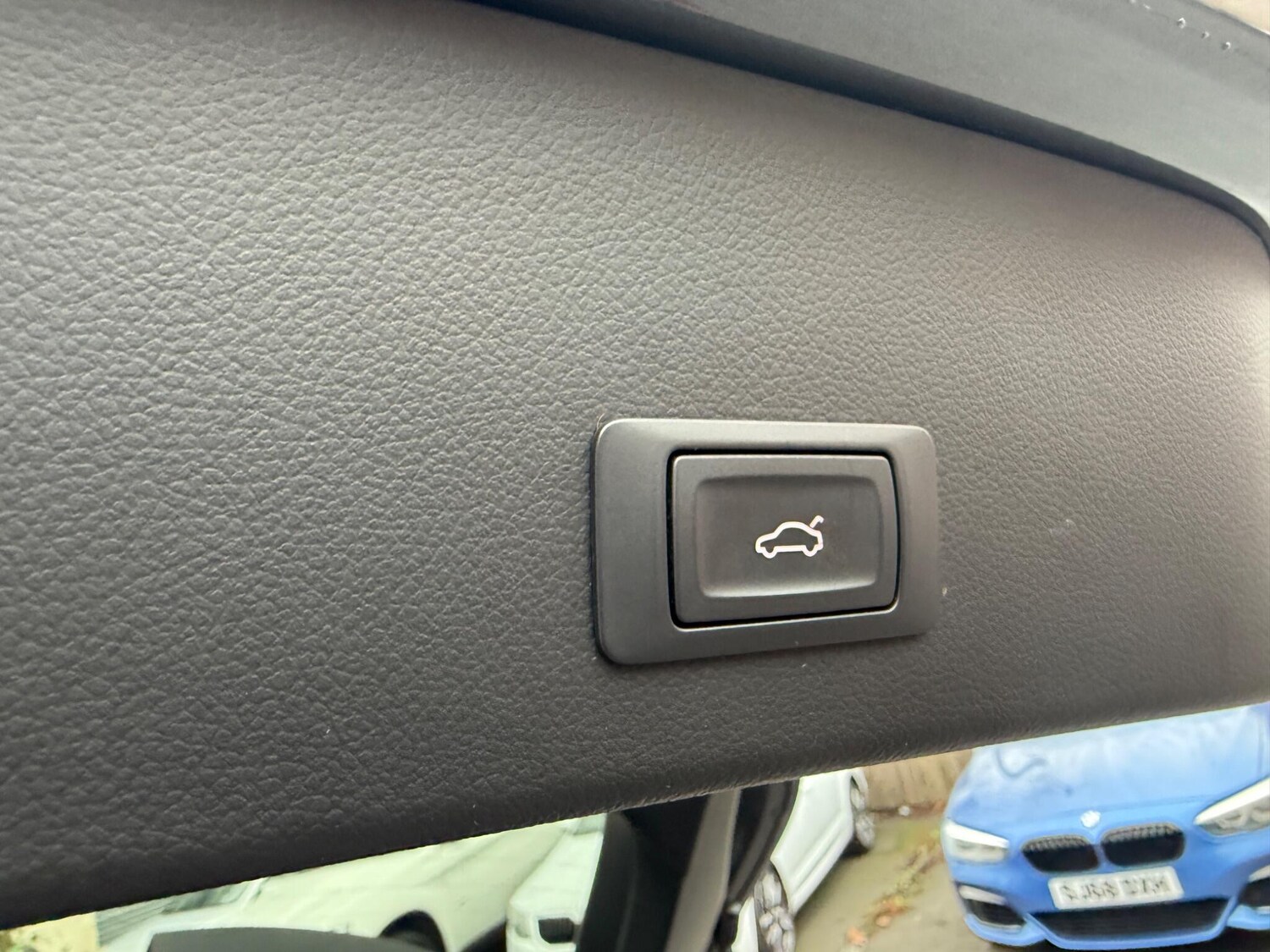 Used Audi RS6 2015 for sale - 78219971: Photo 27