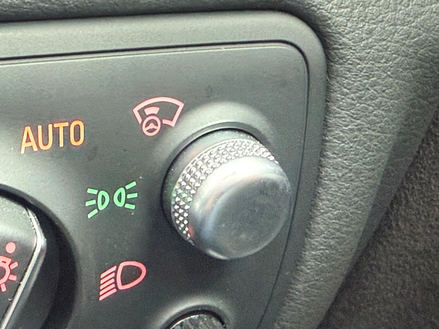 Used Audi RS6 2015 for sale - 78219971: Photo 28