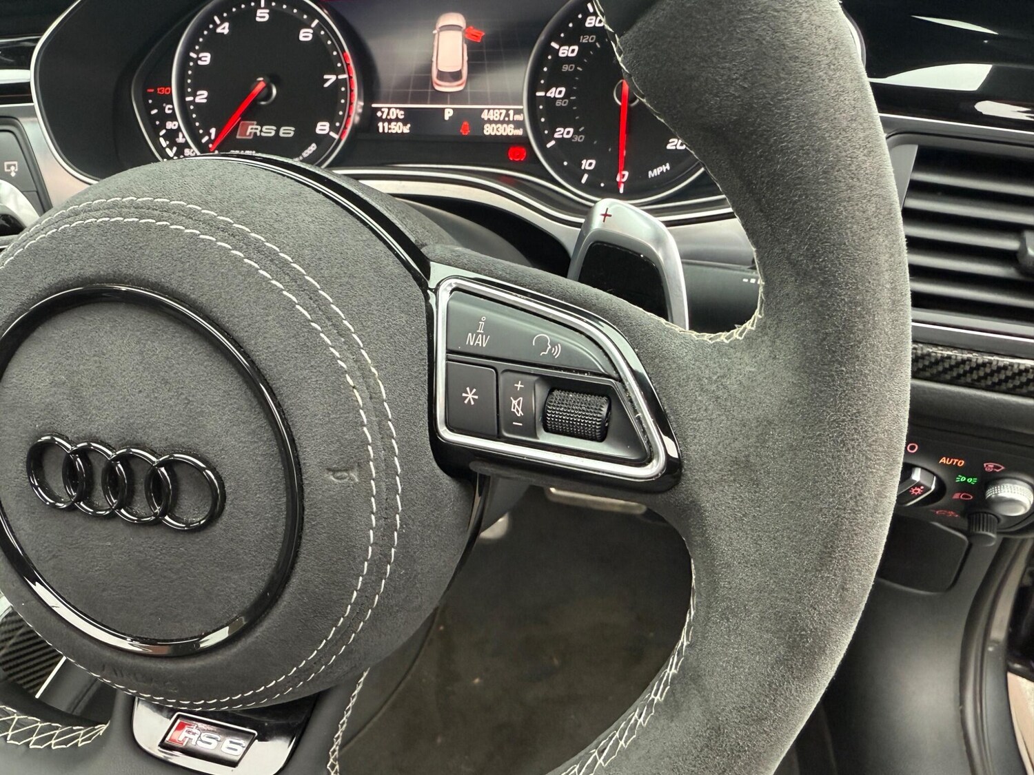 Used Audi RS6 2015 for sale - 78219971: Photo 38