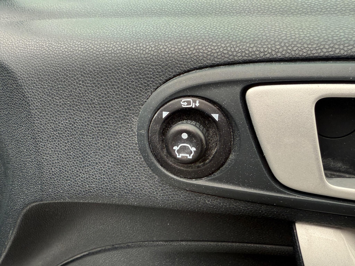 Used Ford Fiesta 2012 for sale - 77537751: Photo 16