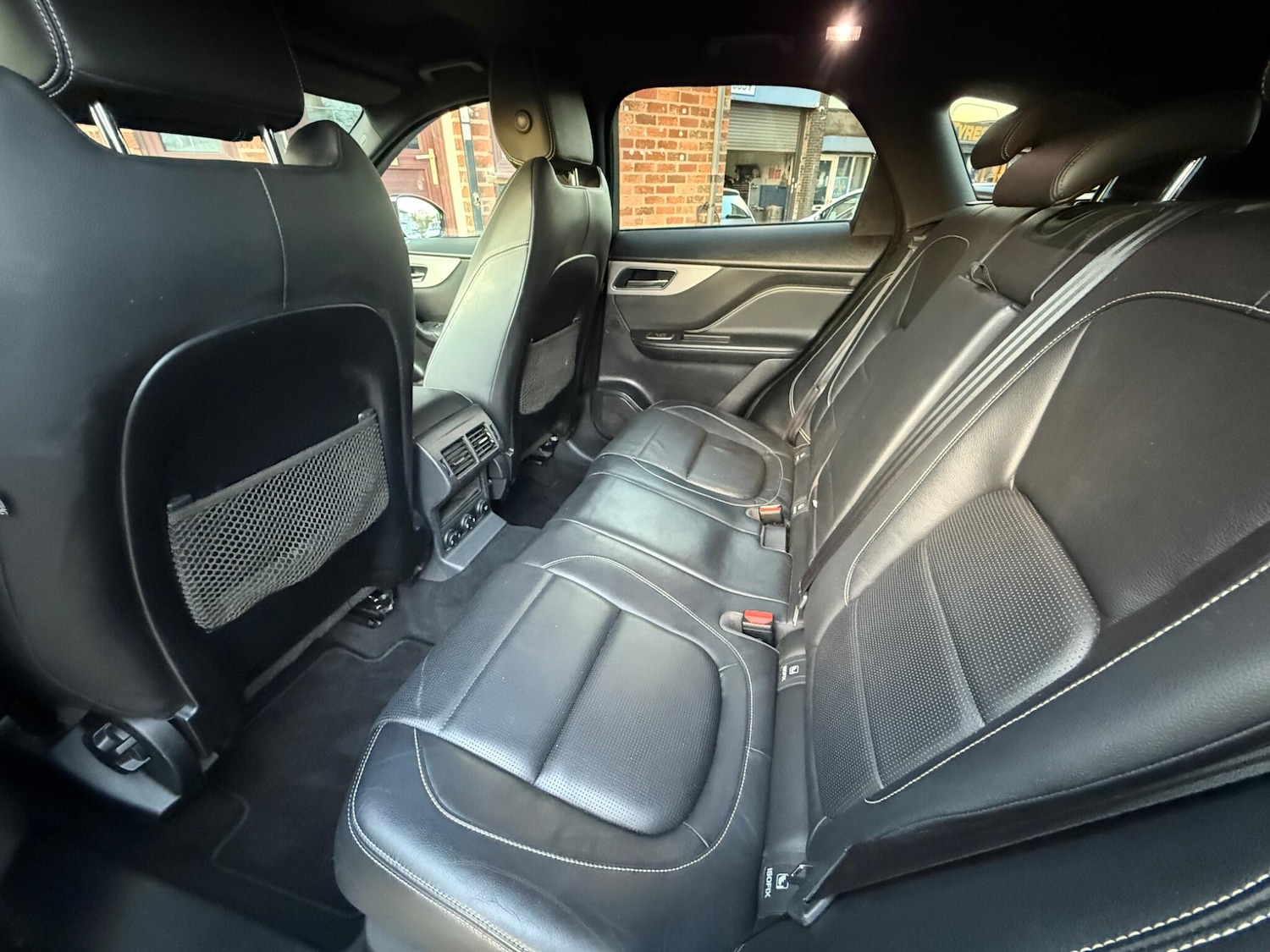 Used Jaguar F-Pace 2018 for sale - 76632812: Photo 22