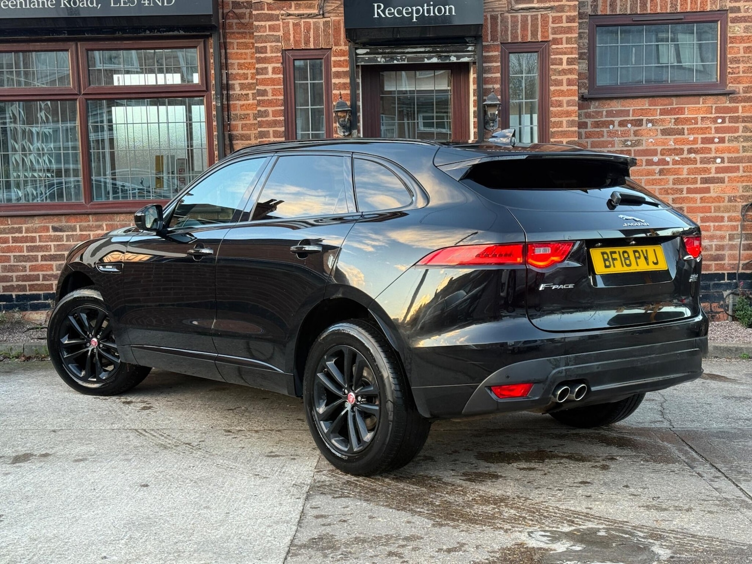 Used Jaguar F-Pace 2018 for sale - 76632812: Photo 7