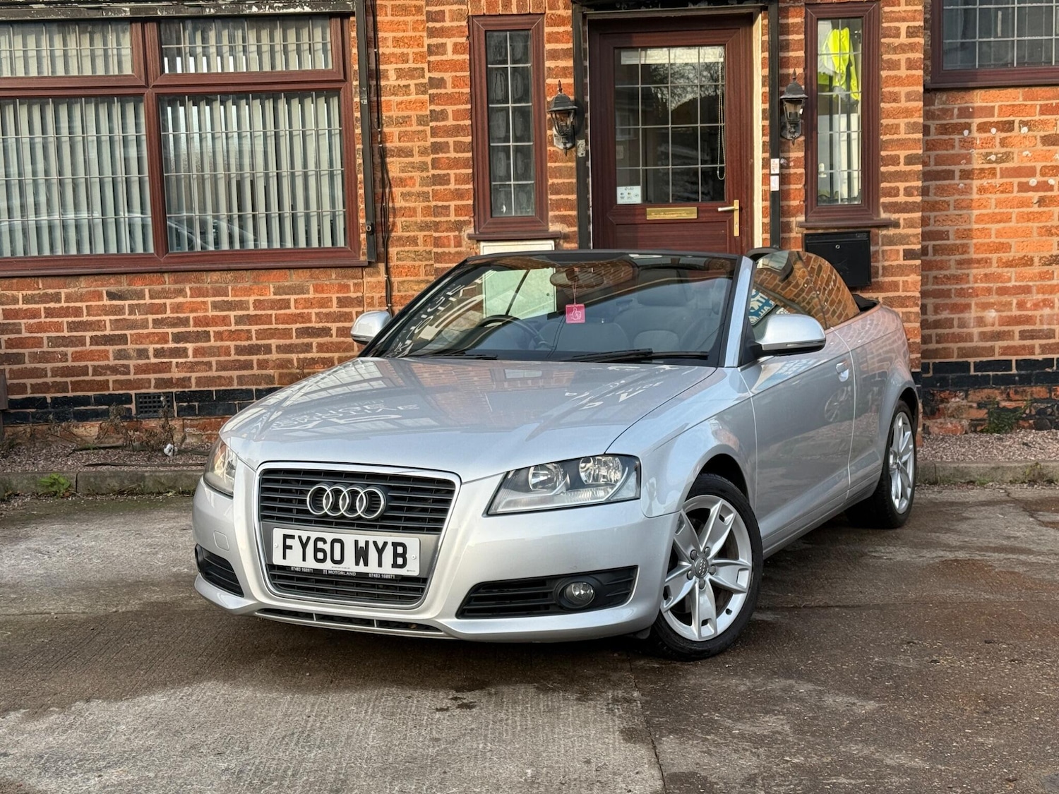 Used Audi A3 2010 for sale - 77823561: Photo 2