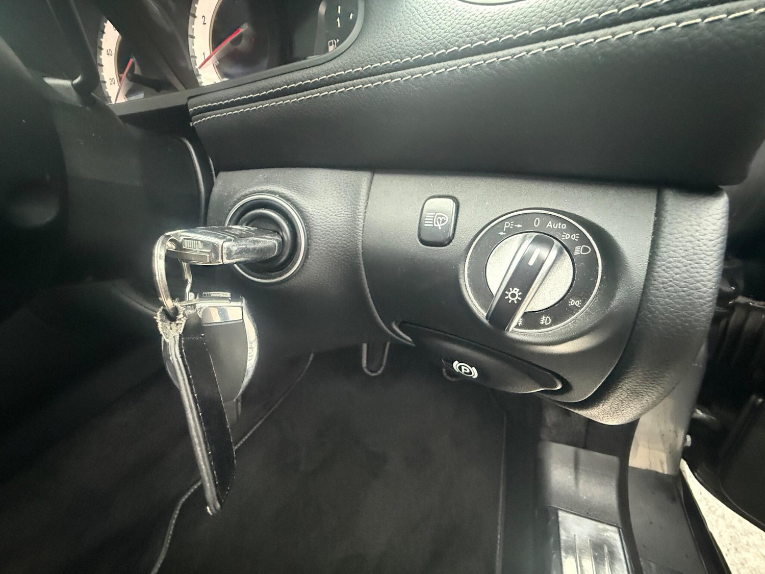 Used Mercedes-Benz SL 2012 for sale - 77190763: Photo 12