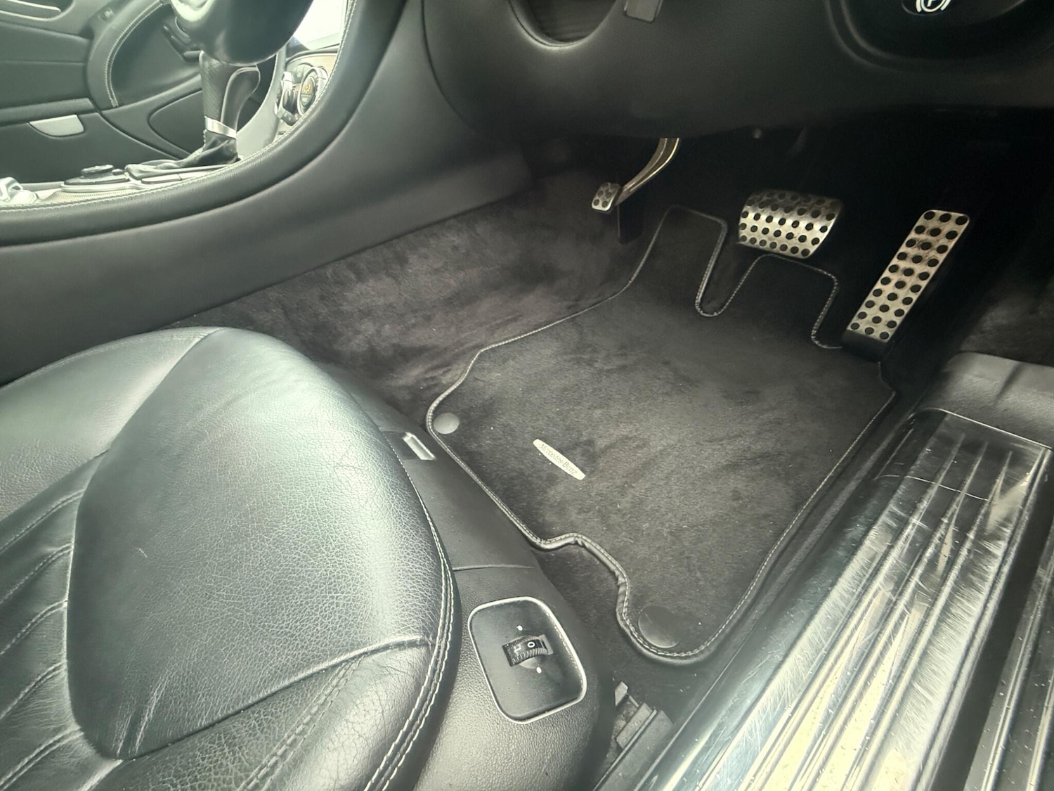 Used Mercedes-Benz SL 2012 for sale - 77190763: Photo 13