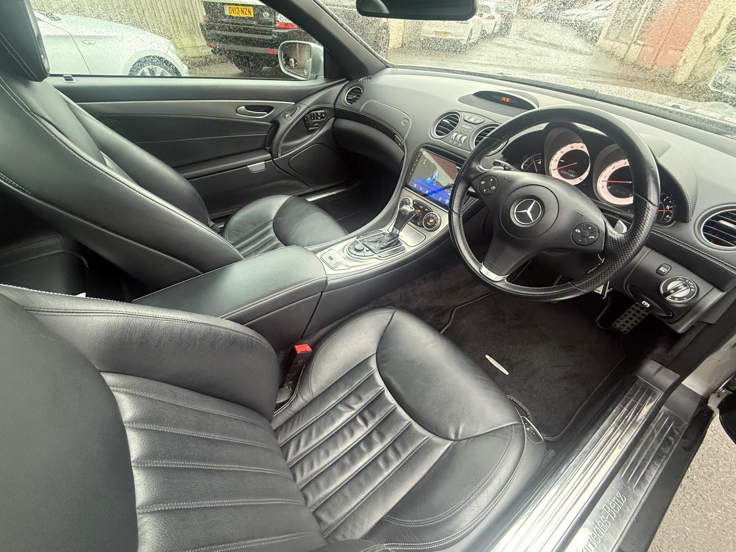 Used Mercedes-Benz SL 2012 for sale - 77190763: Photo 8