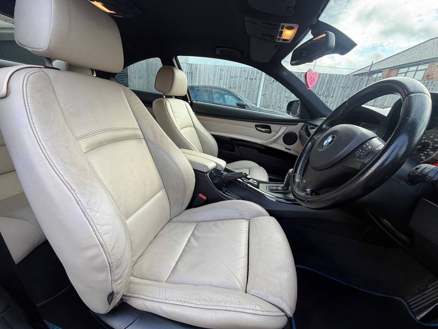 Used BMW 3 Series 2011 for sale - 78007165: Photo 12