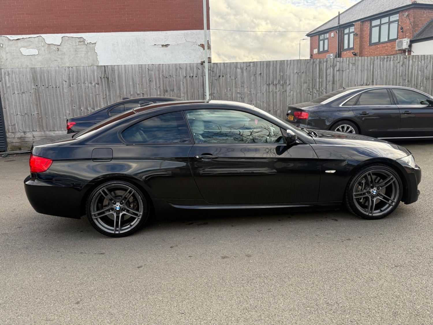 Used BMW 3 Series 2011 for sale - 78007165: Photo 4
