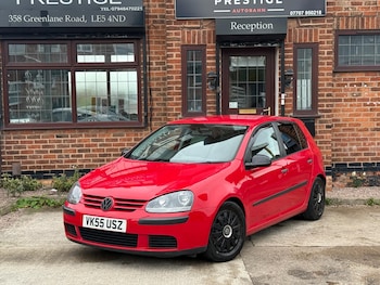 Volkswagen - Golf