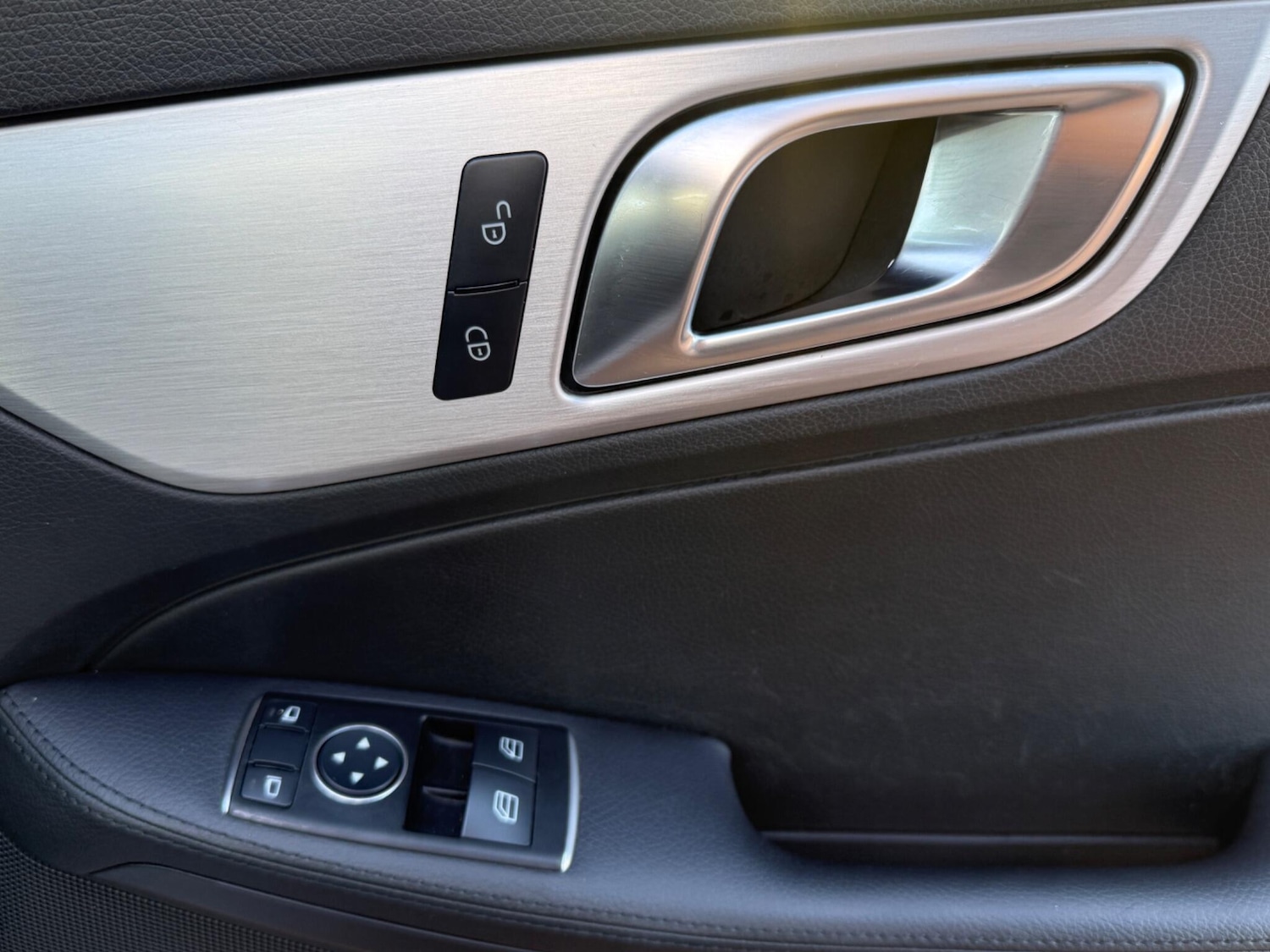 Used Mercedes-Benz SLK 2012 for sale - 76898394: Photo 14