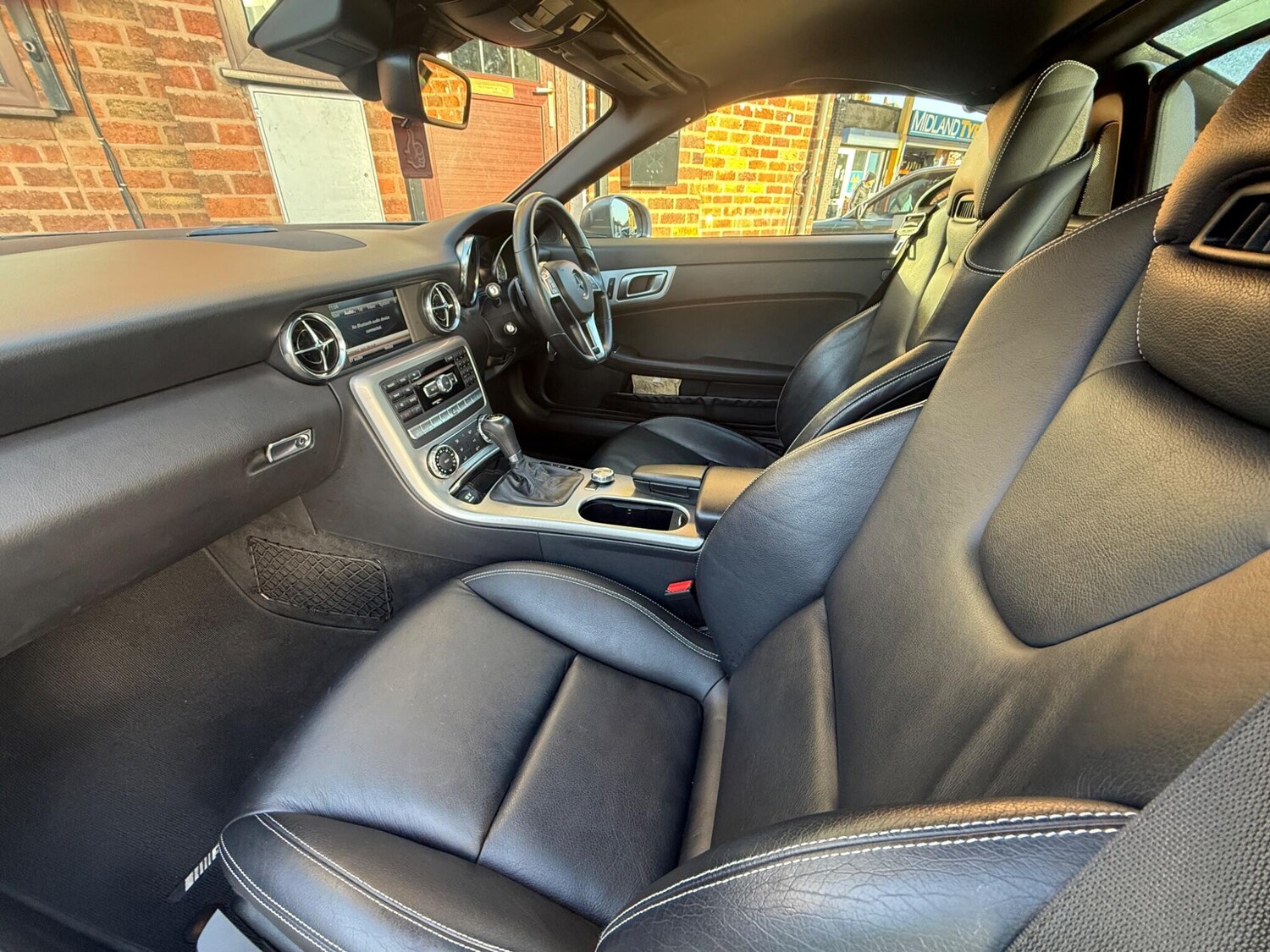 Used Mercedes-Benz SLK 2012 for sale - 76898394: Photo 19