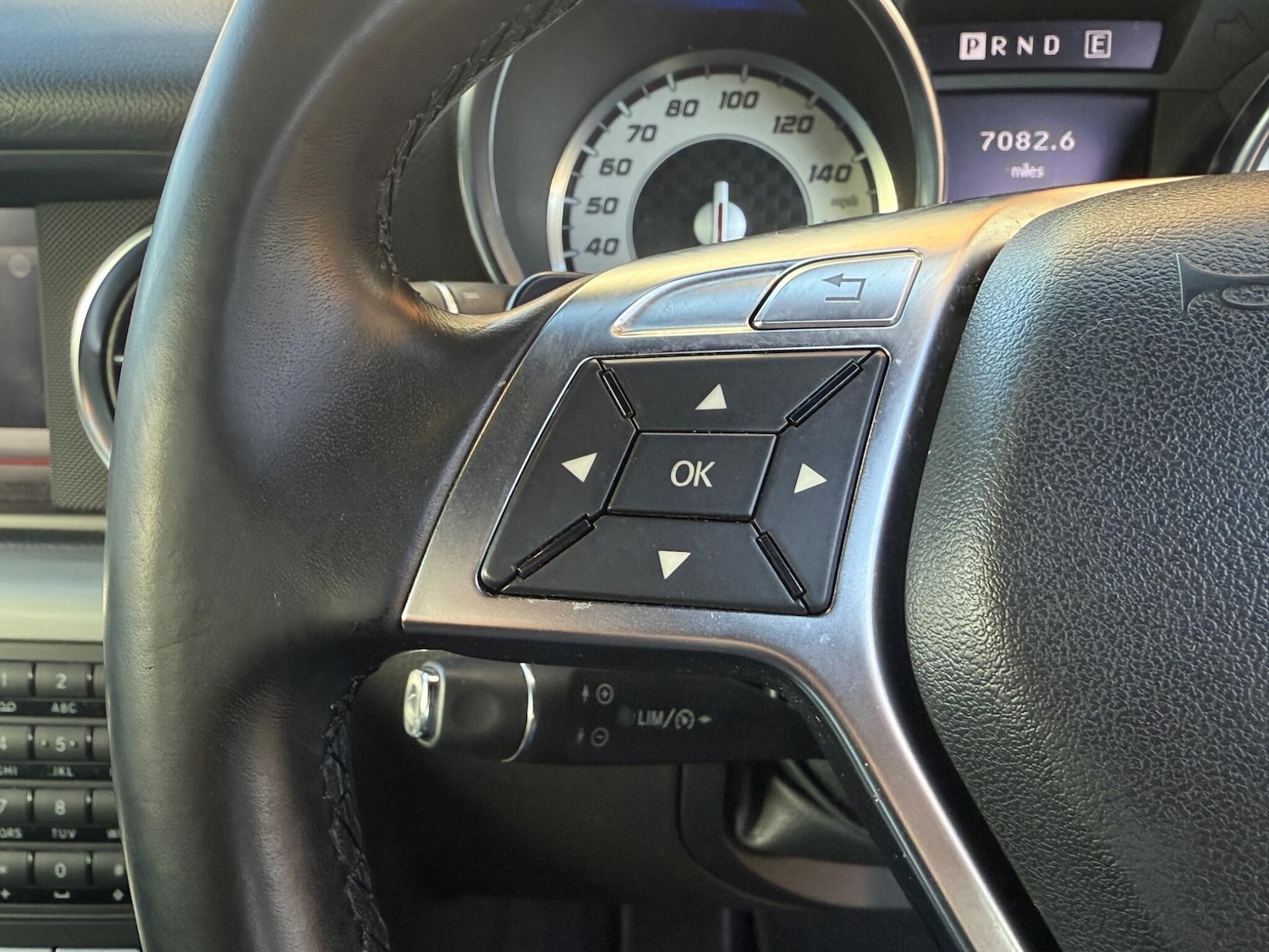 Used Mercedes-Benz SLK 2012 for sale - 76898394: Photo 22