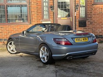 Used Mercedes-Benz SLK 2012 for sale - 76898394: Photo