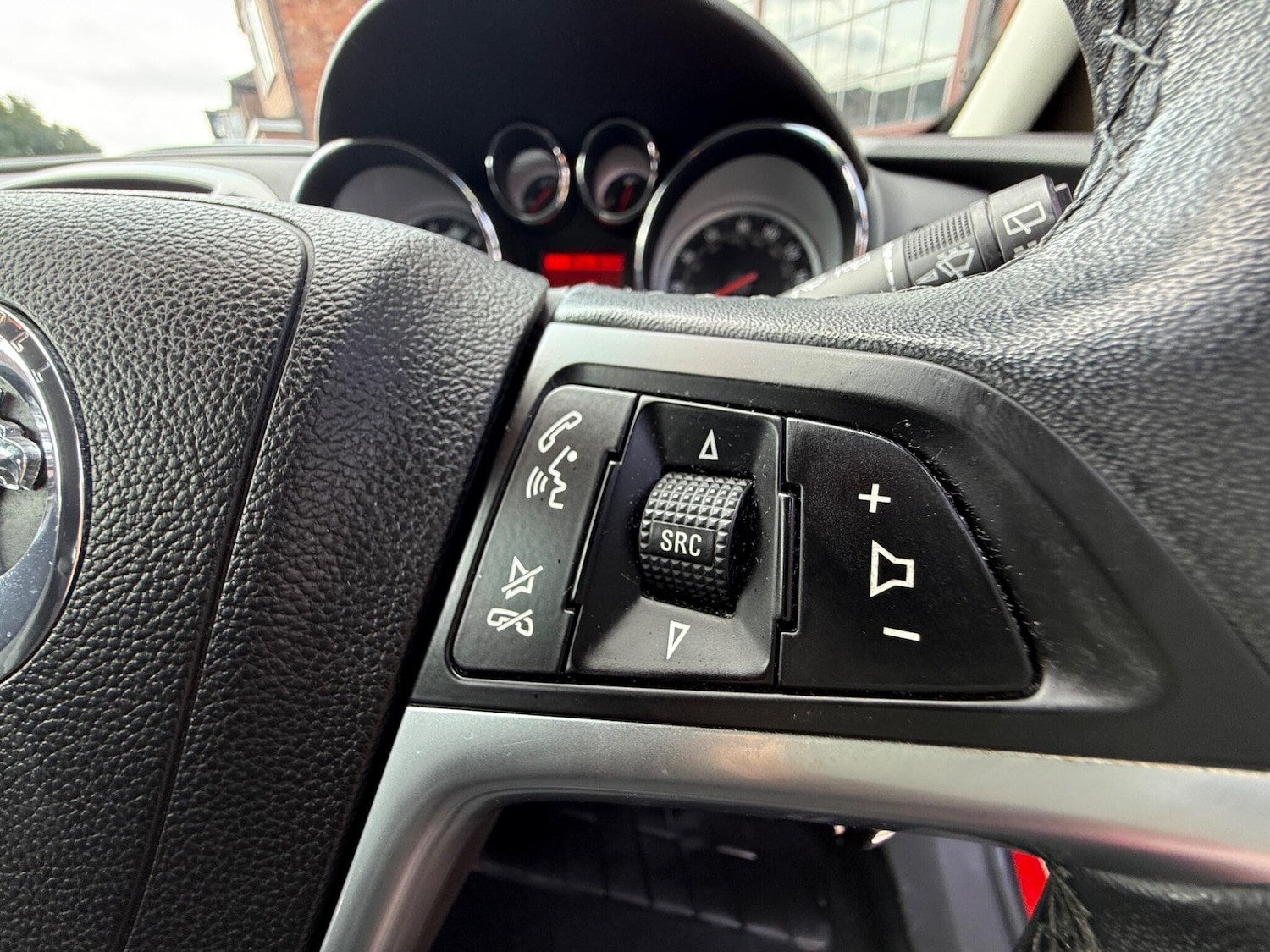 Used Vauxhall Astra GTC 2014 for sale - 76398146: Photo 14