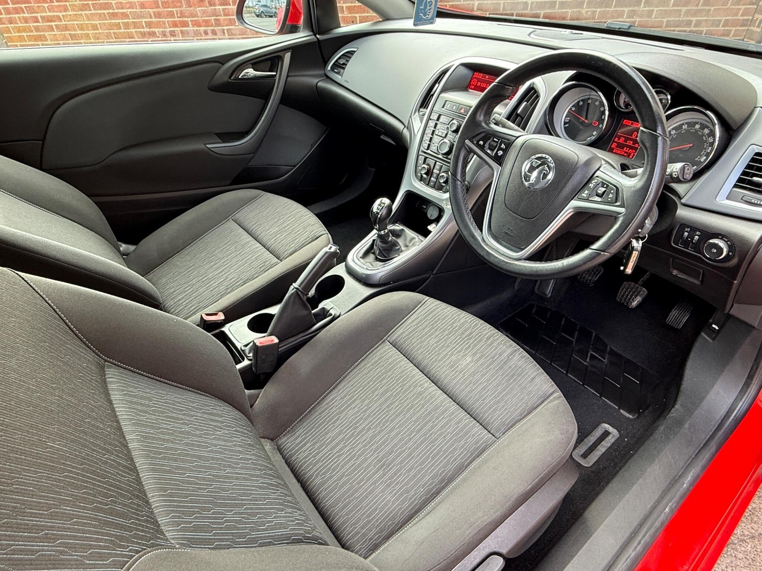 Used Vauxhall Astra GTC 2014 for sale - 76398146: Photo 9