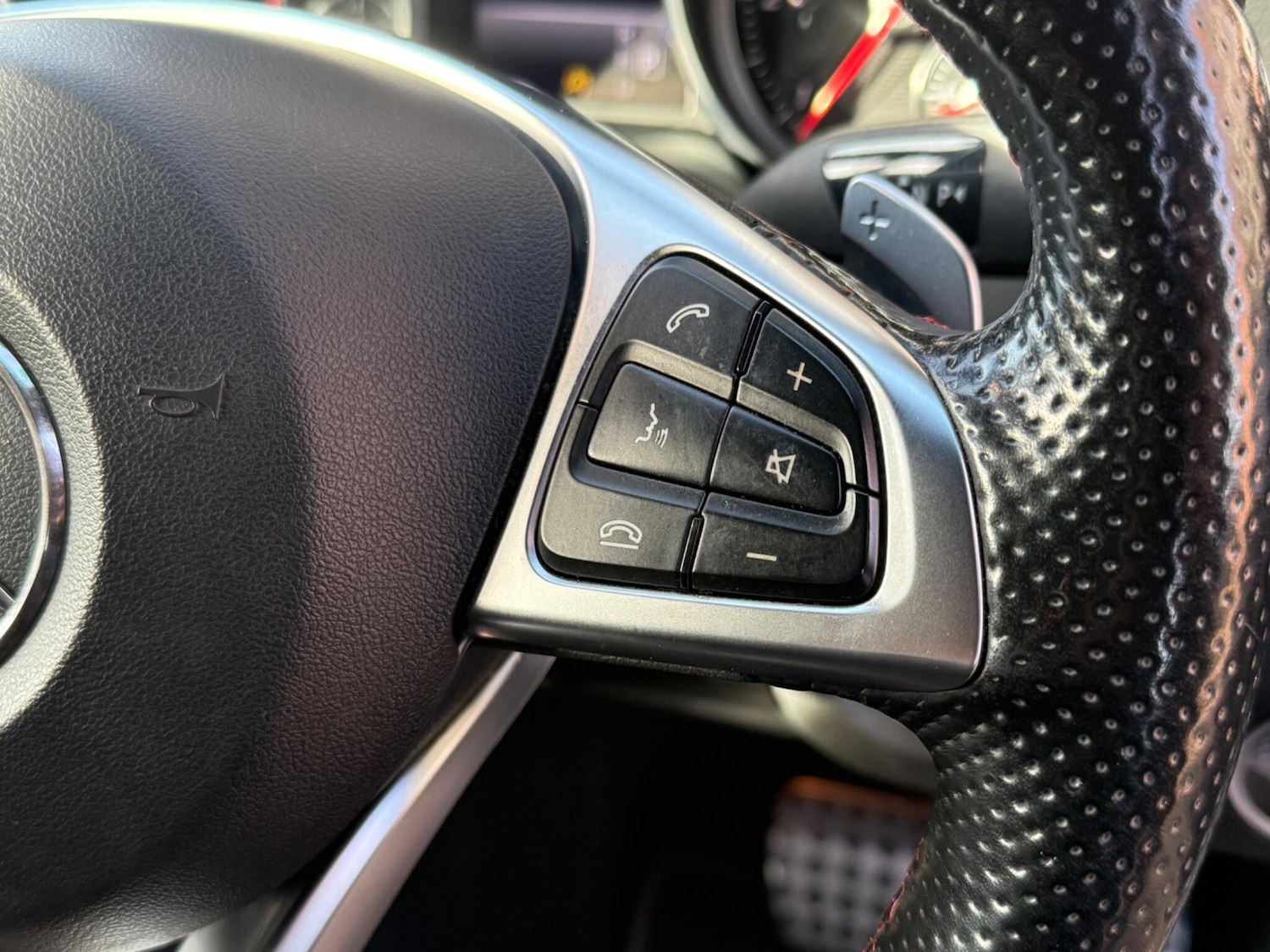 Used Mercedes-Benz CLA 2018 for sale - 76975934: Photo 13