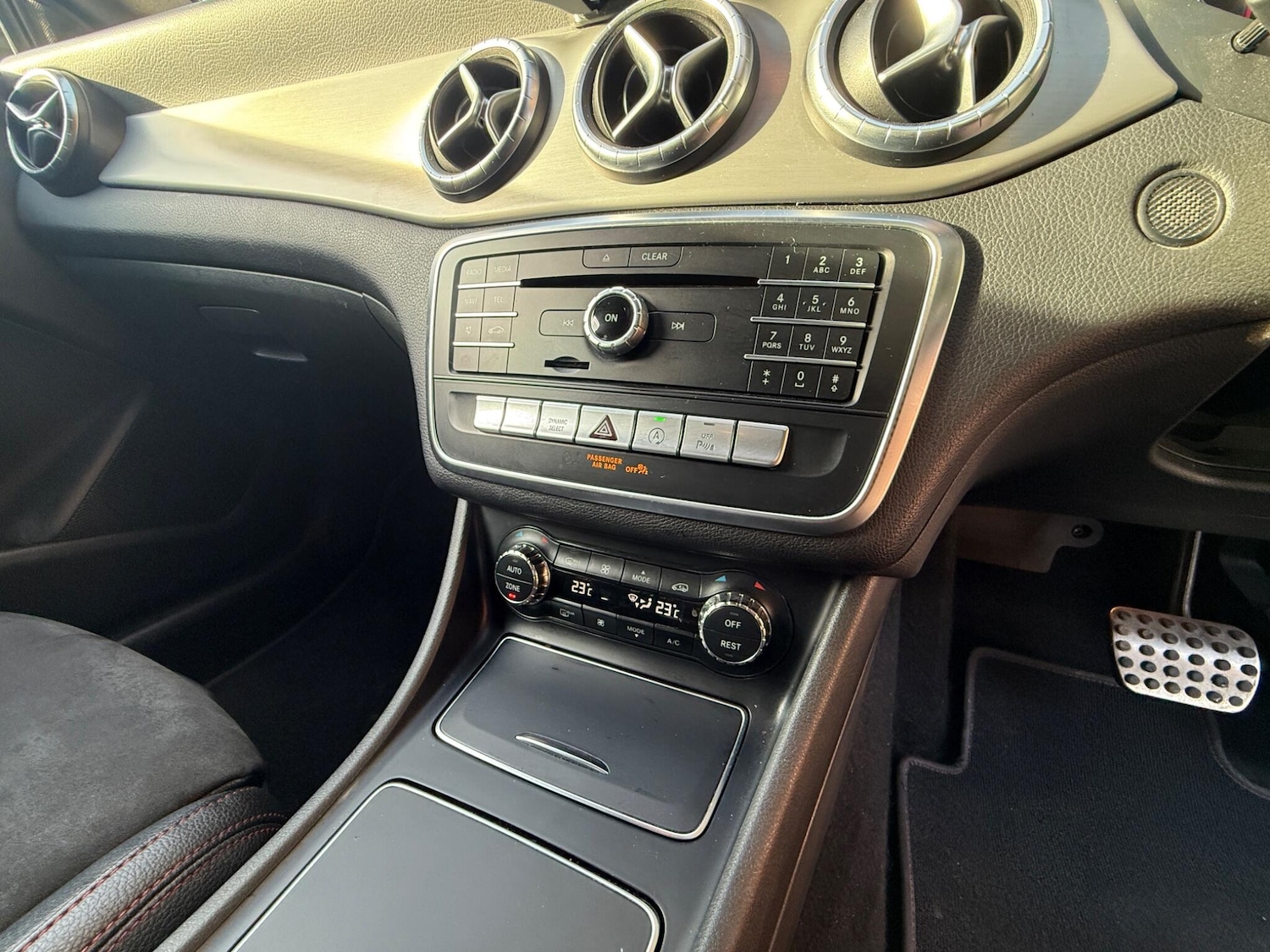 Used Mercedes-Benz CLA 2018 for sale - 76975934: Photo 18