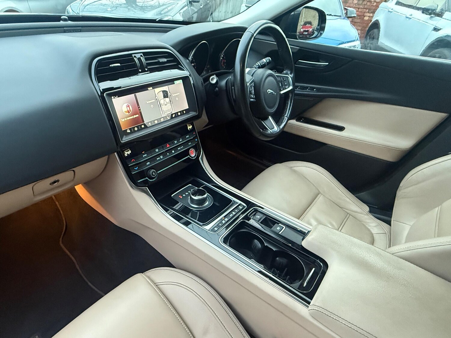 Used Jaguar XE 2018 for sale - 78058374: Photo 19