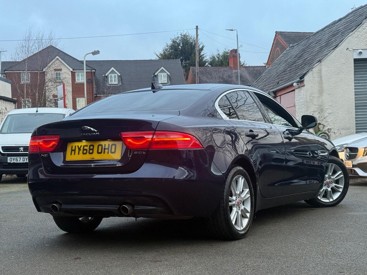 Used Jaguar XE 2018 for sale - 78058374: Photo 5