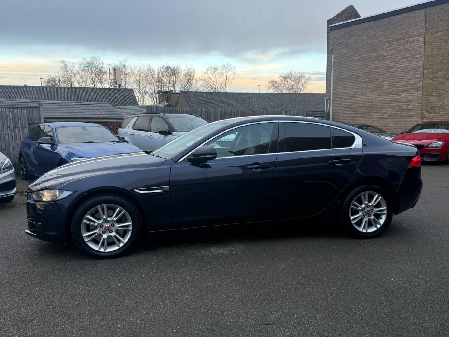 Used Jaguar XE 2018 for sale - 78058374: Photo 8