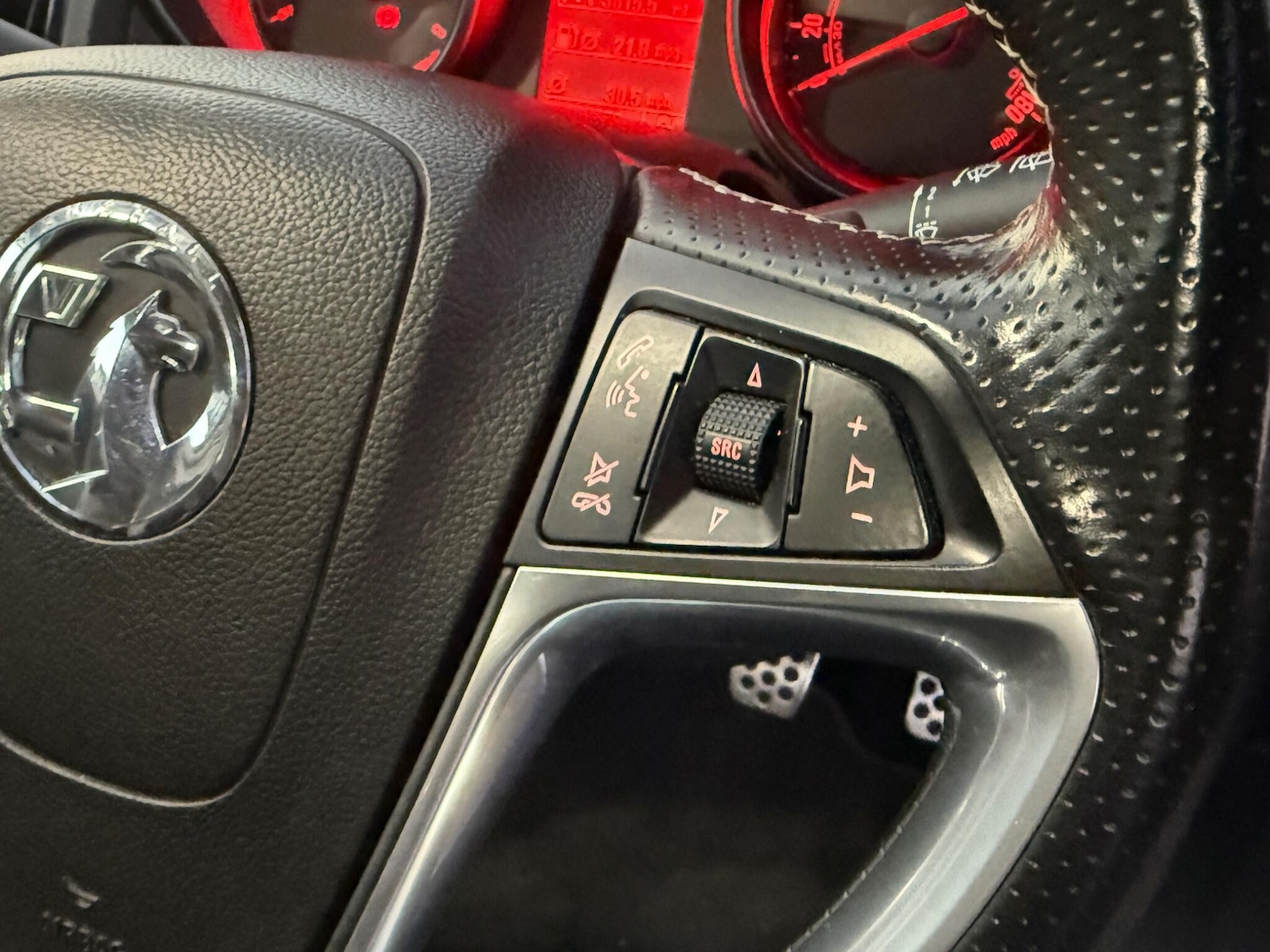 Used Vauxhall Astra GTC 2014 for sale - 76633501: Photo 13