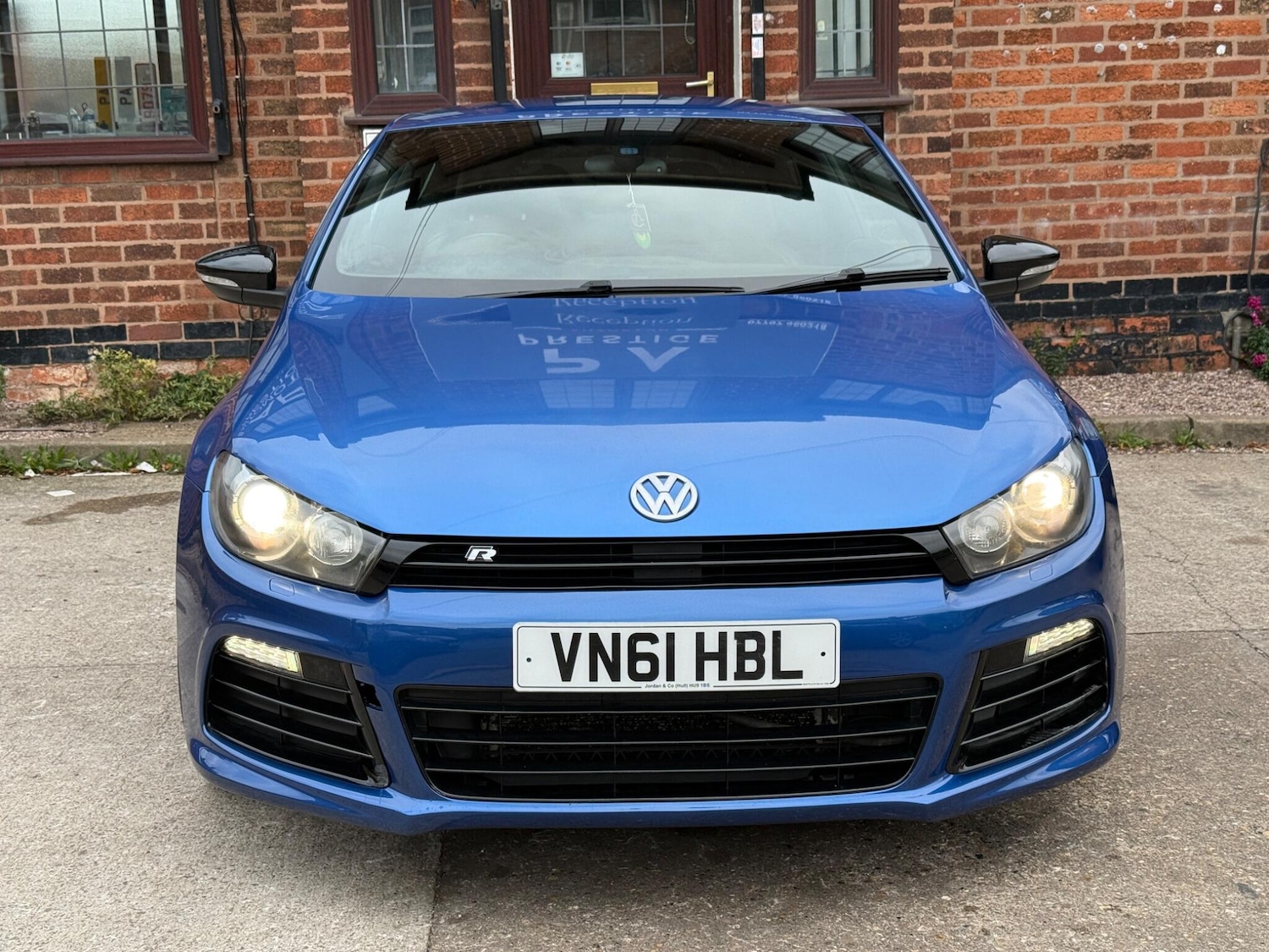 Used Volkswagen Scirocco 2011 for sale - 76753120: Photo 2
