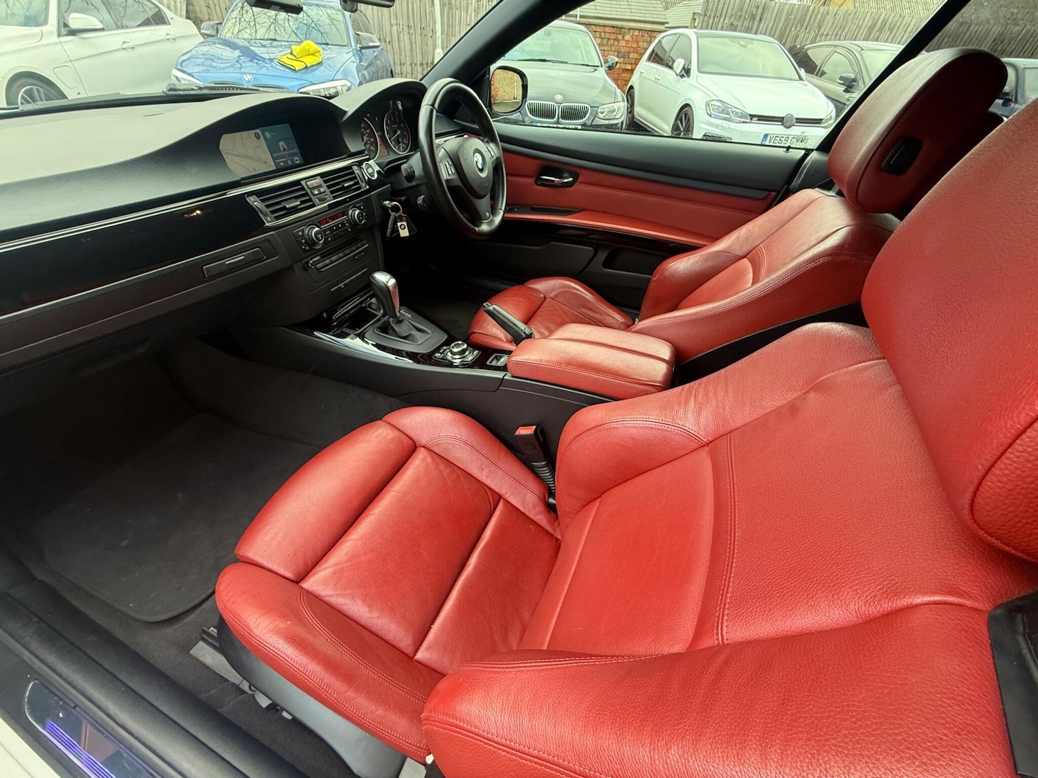 Used BMW 3 Series 2011 for sale - 77131197: Photo 25