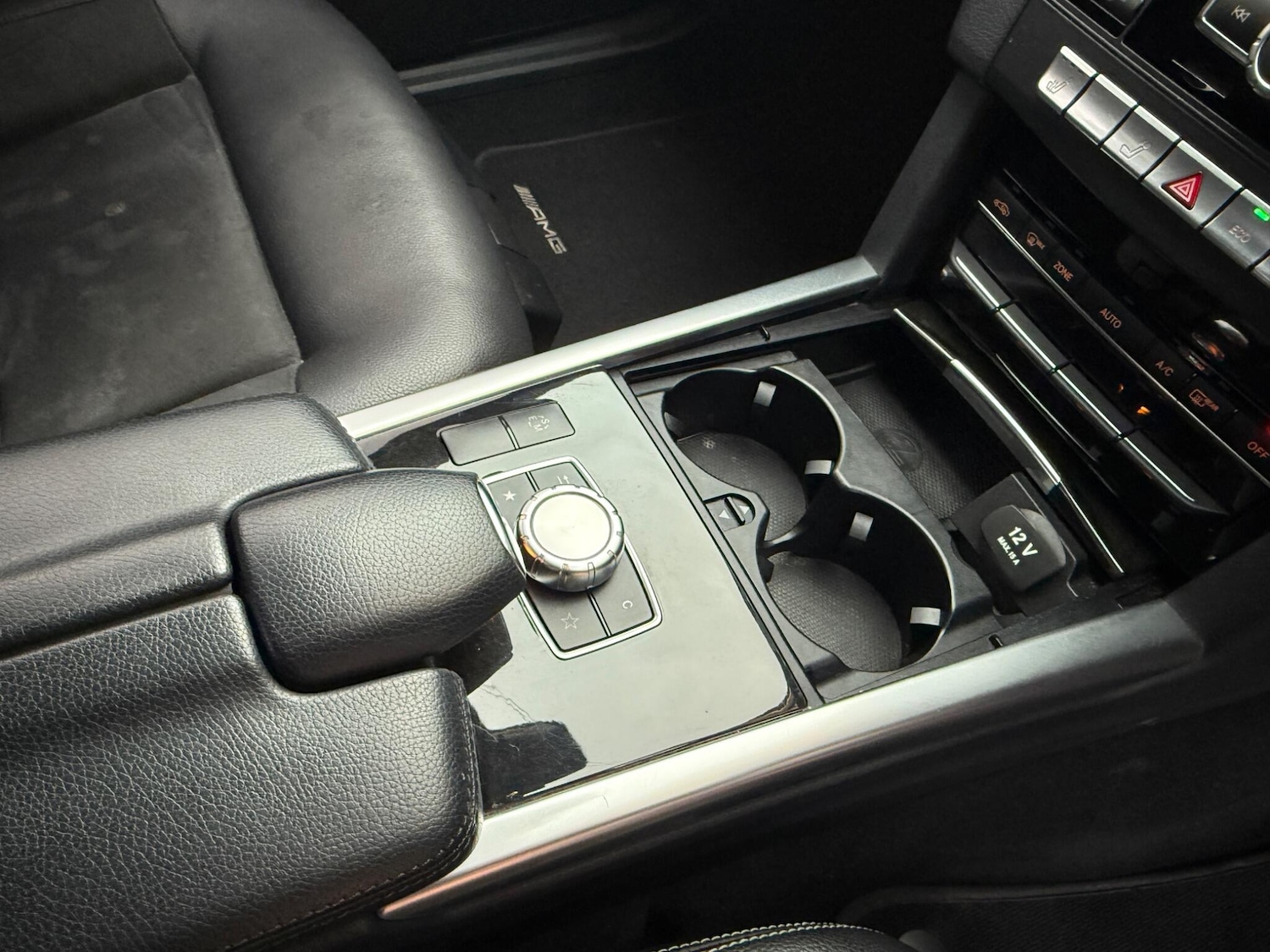 Used Mercedes-Benz E Class 2014 for sale - 76688978: Photo 15