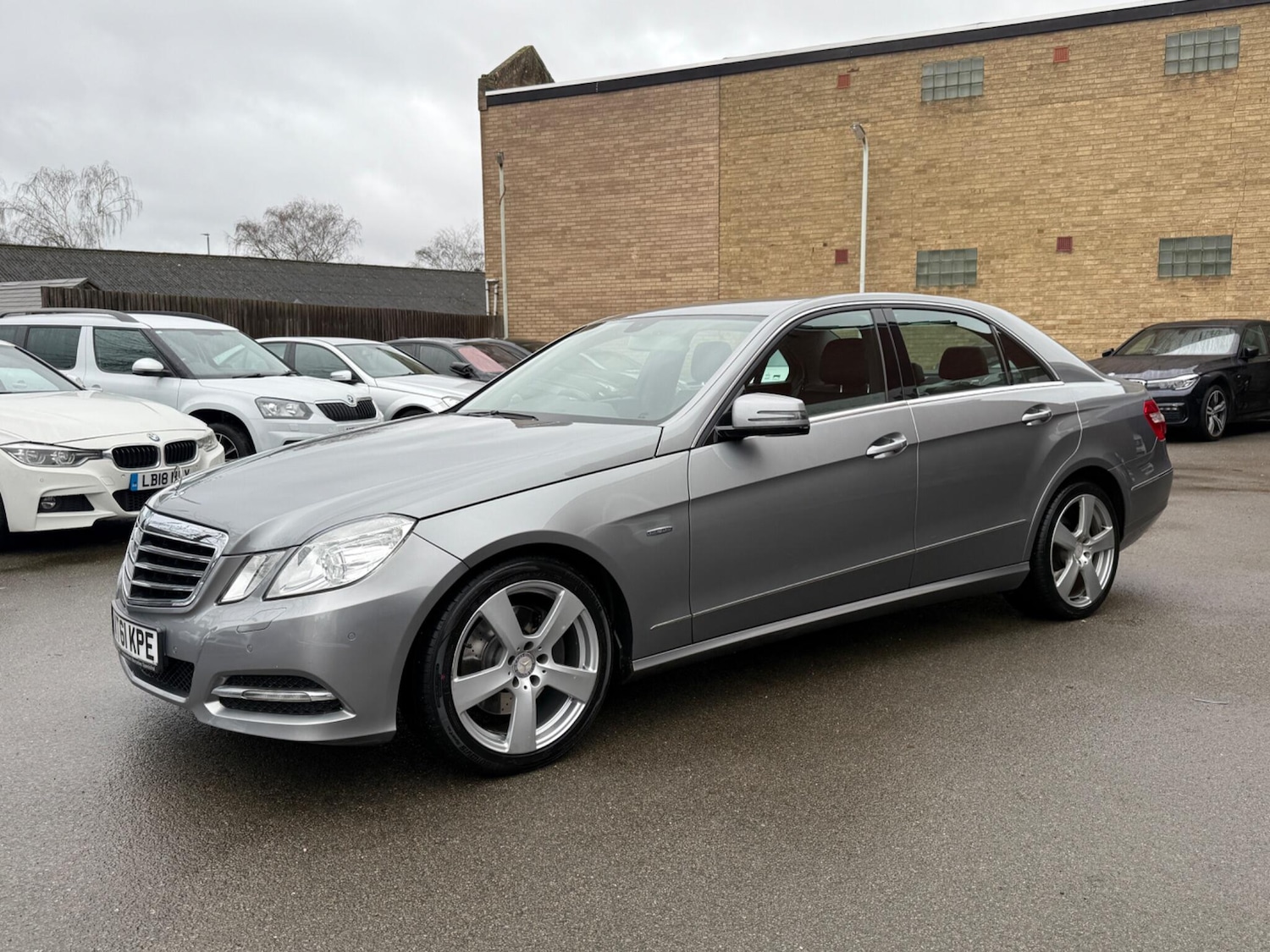Used Mercedes-Benz E Class 2011 for sale - 77479554: Photo 11