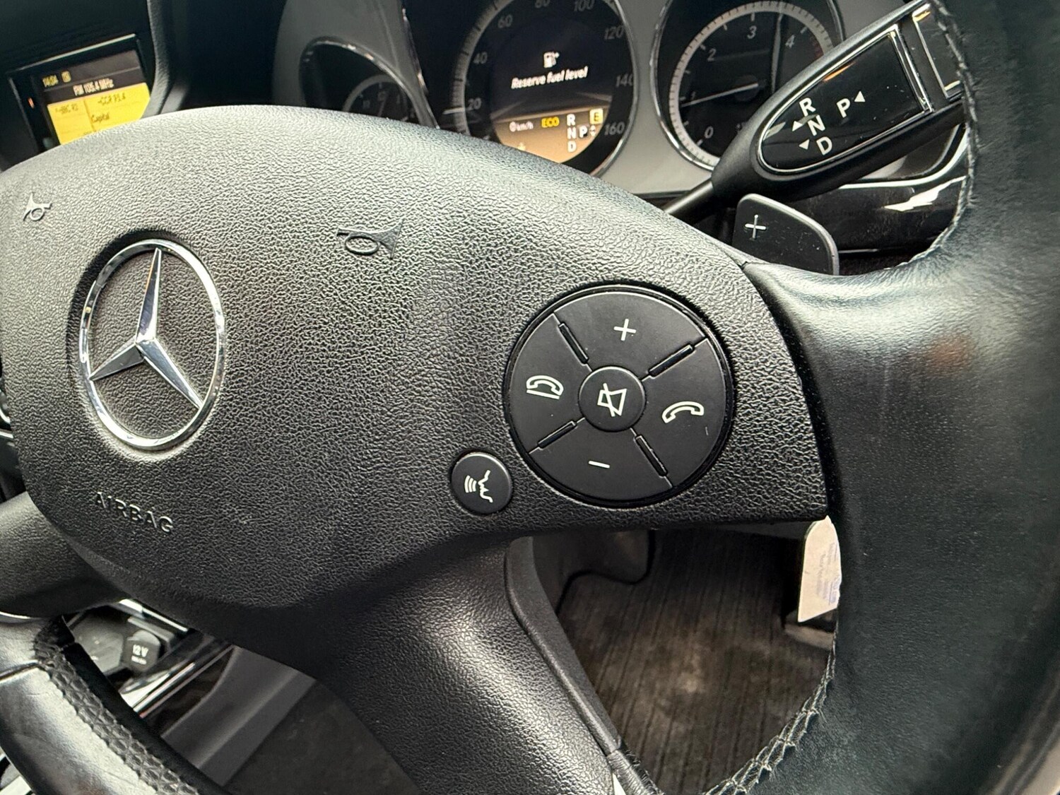 Used Mercedes-Benz E Class 2011 for sale - 77479554: Photo 17