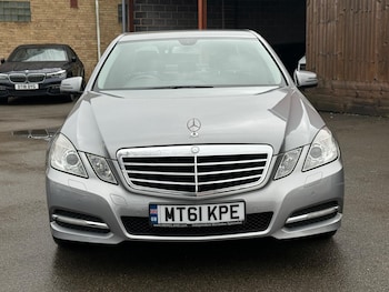 Used Mercedes-Benz E Class 2011 for sale - 77479554: Photo