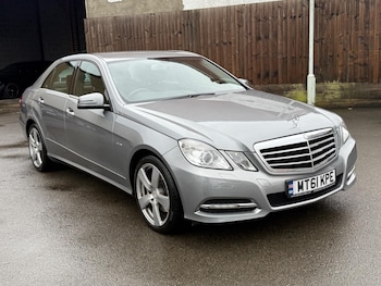 Used Mercedes-Benz E Class 2011 for sale - 77479554: Photo