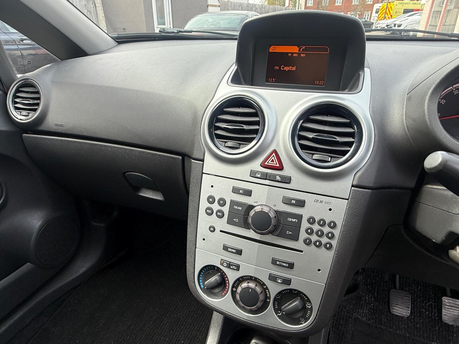 Used Vauxhall Corsa for sale - 78136350: Photo 16