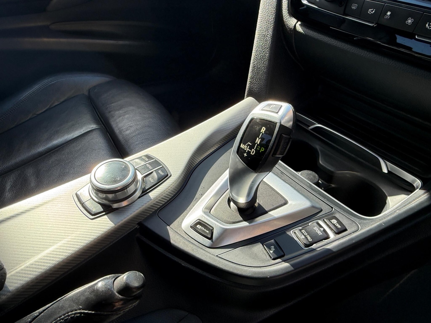 Used BMW 3 Series 2018 for sale - 76041856: Photo 13