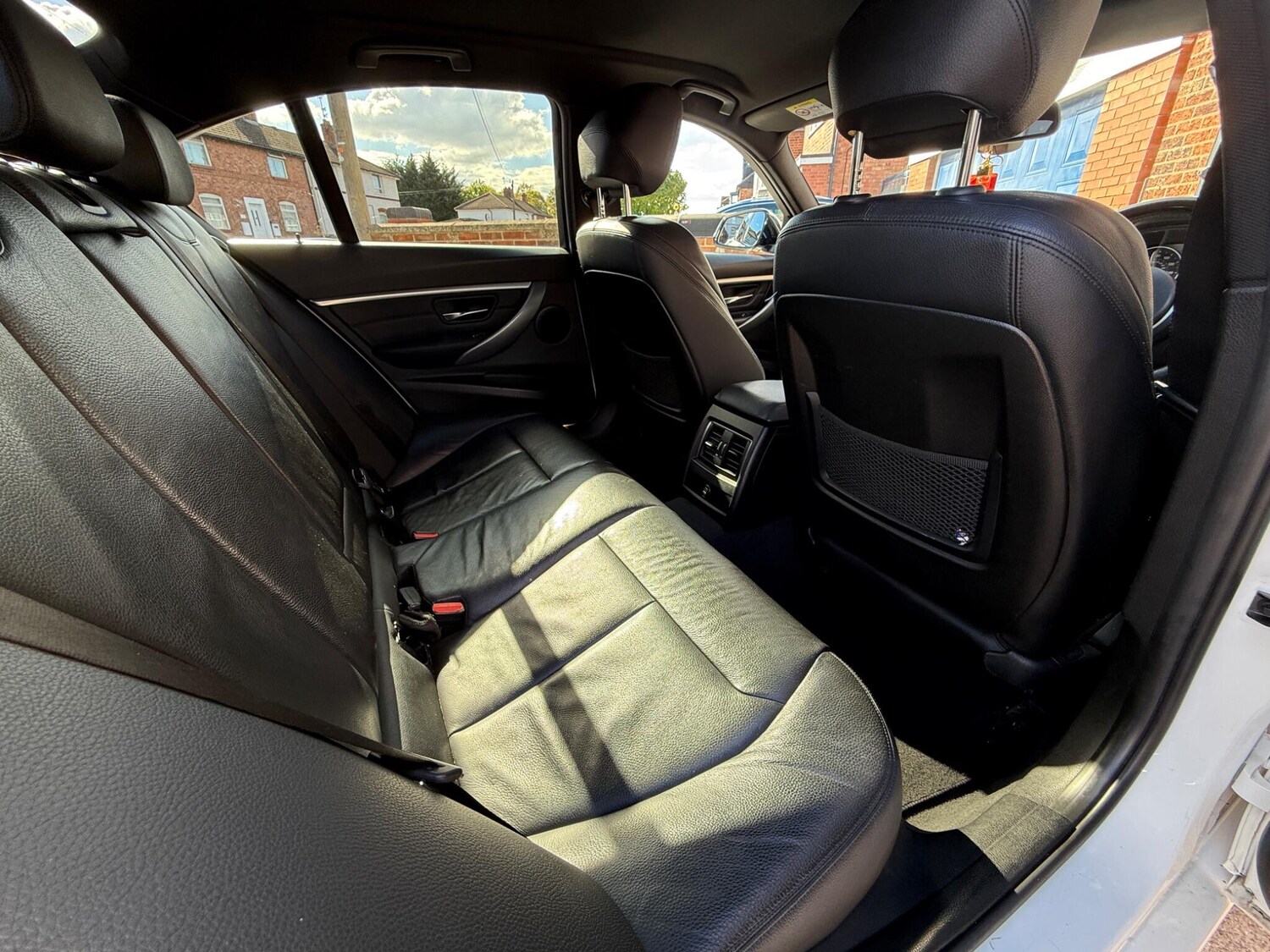 Used BMW 3 Series 2018 for sale - 76041856: Photo 15