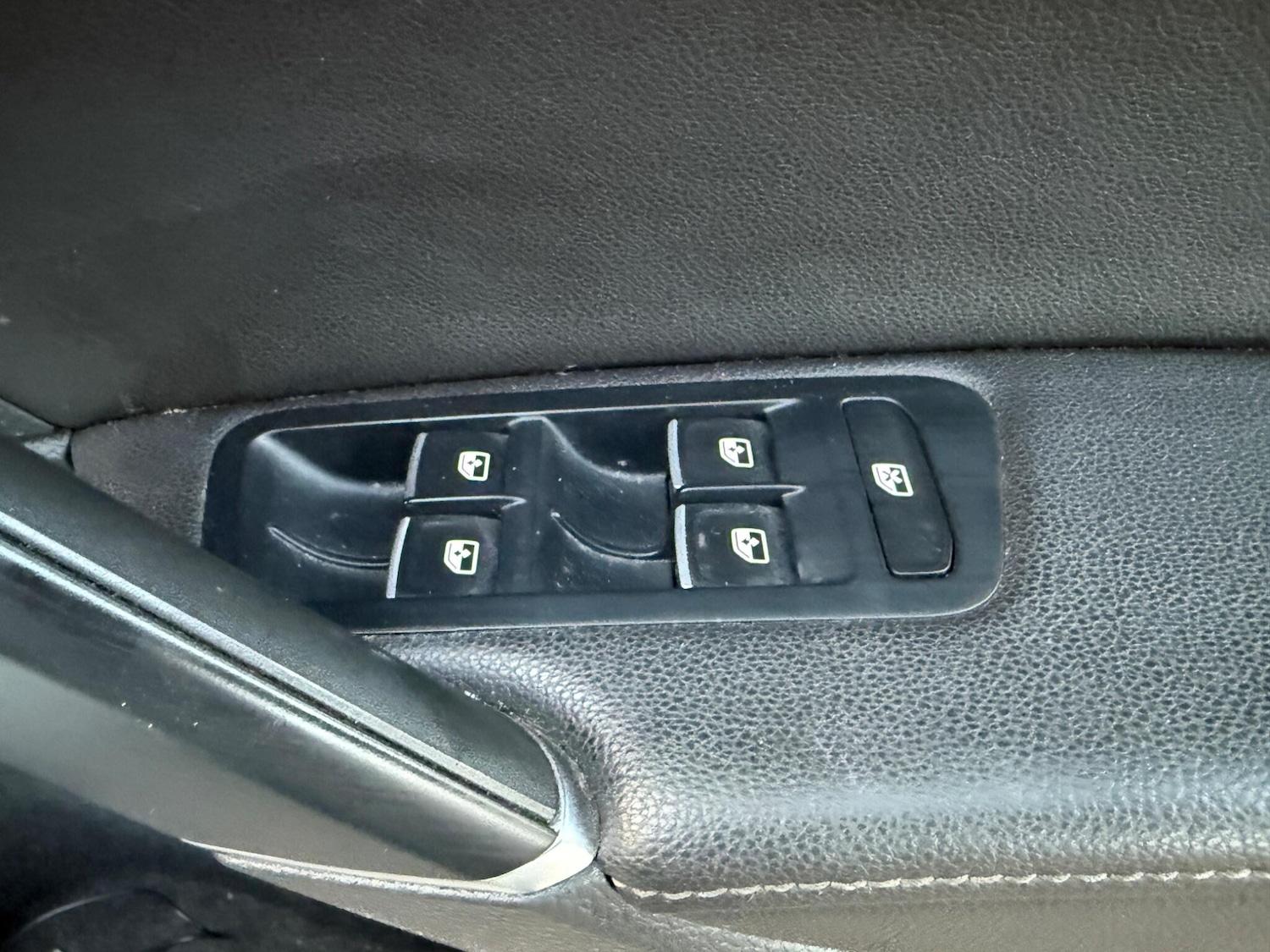 Used Volkswagen Golf 2019 for sale - 76633506: Photo 14