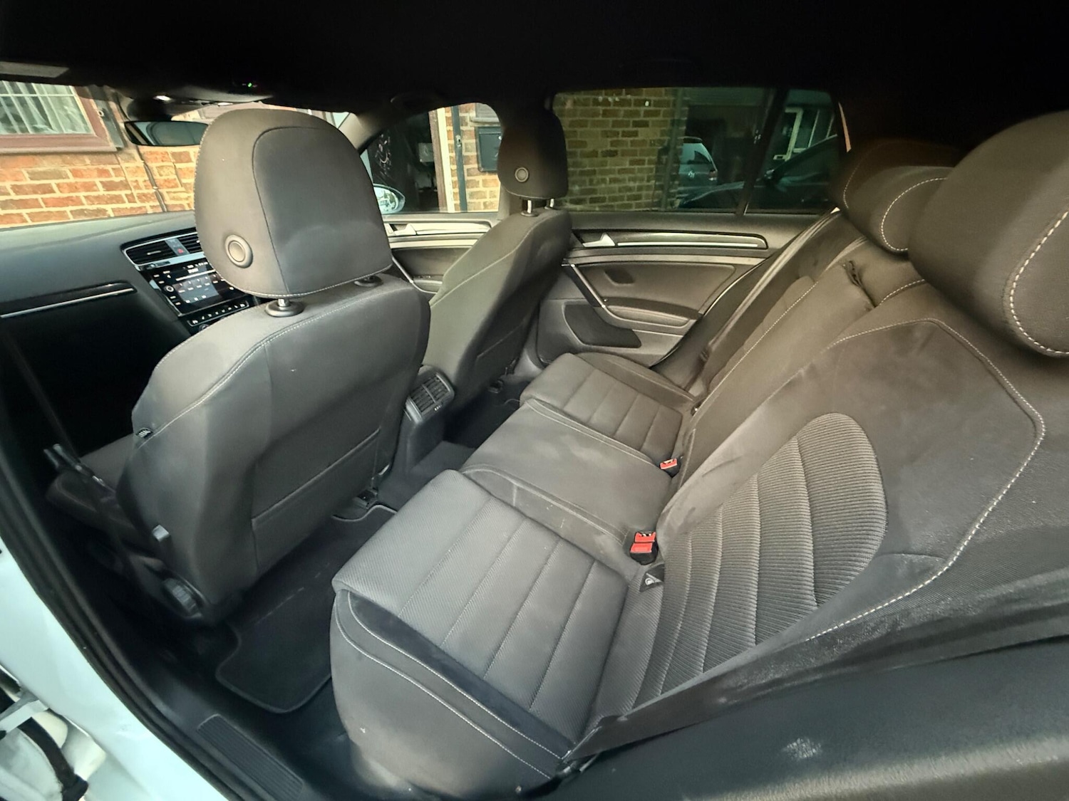 Used Volkswagen Golf 2019 for sale - 76633506: Photo 21