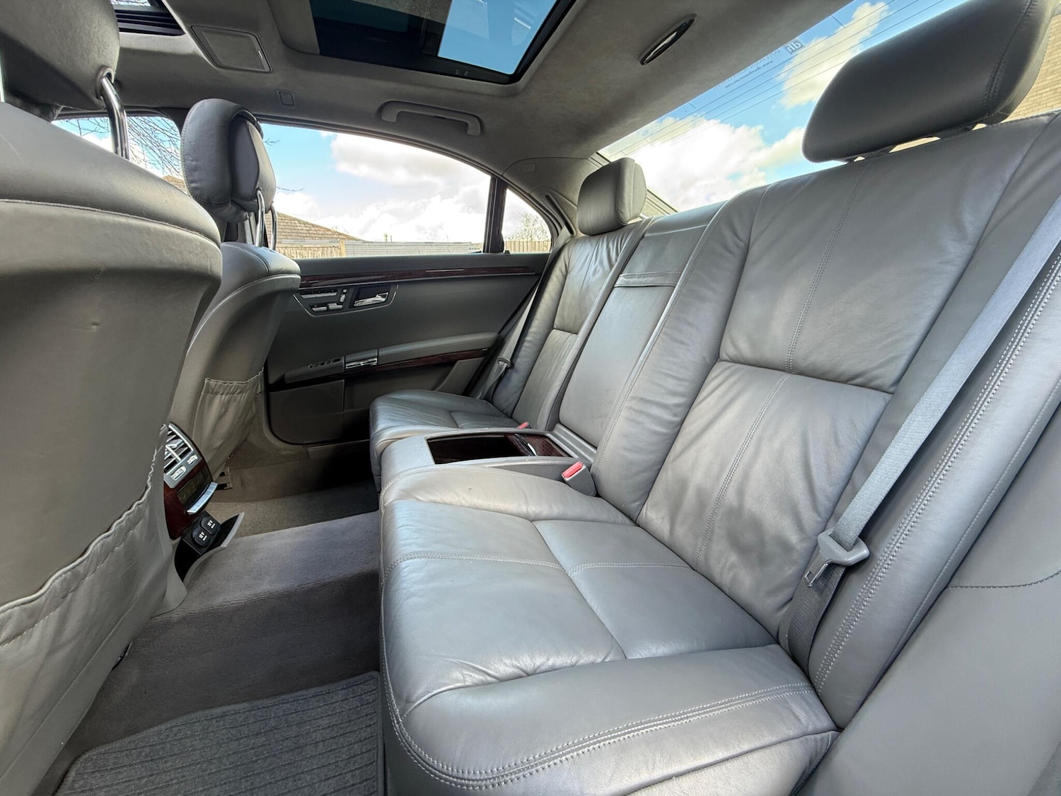 Used Mercedes-Benz S Class 2006 for sale - 77925727: Photo 22