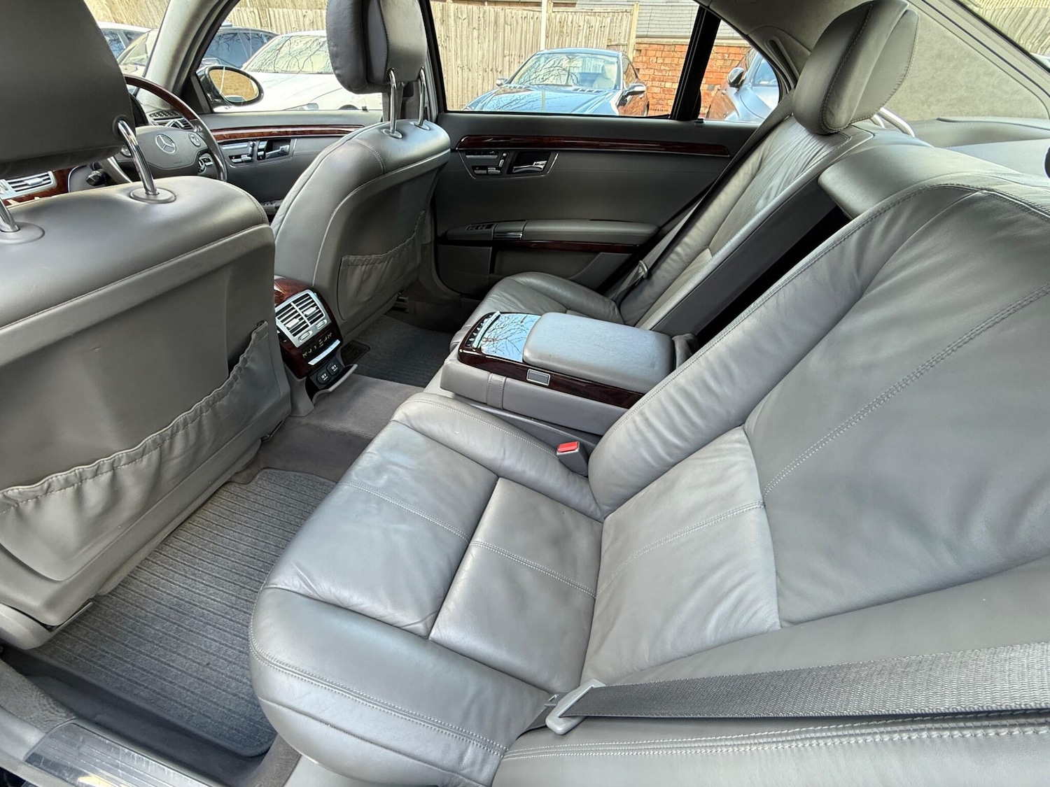 Used Mercedes-Benz S Class 2006 for sale - 77925727: Photo 23