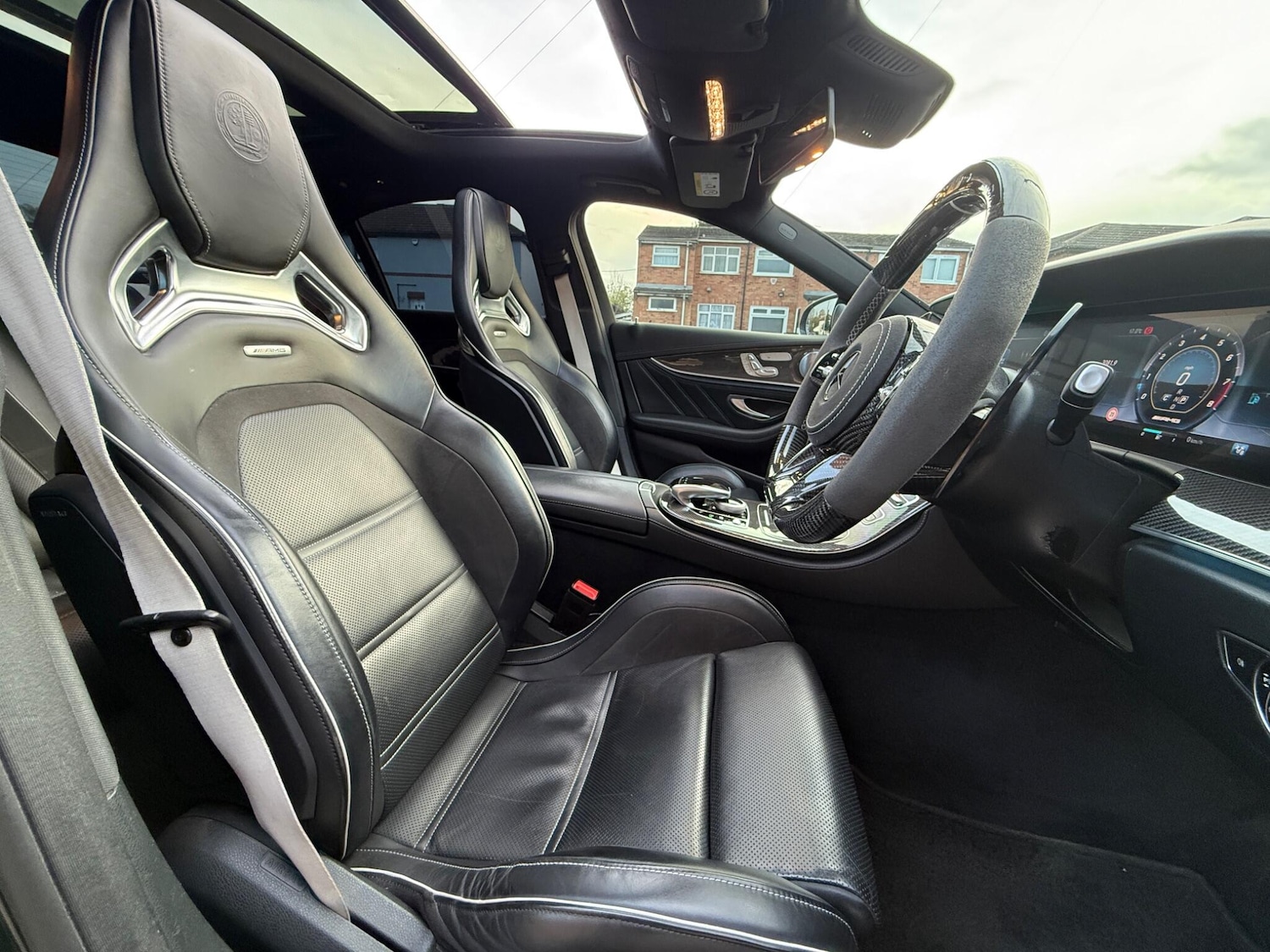 Used Mercedes-Benz E Class 2018 for sale - 76997651: Photo 11