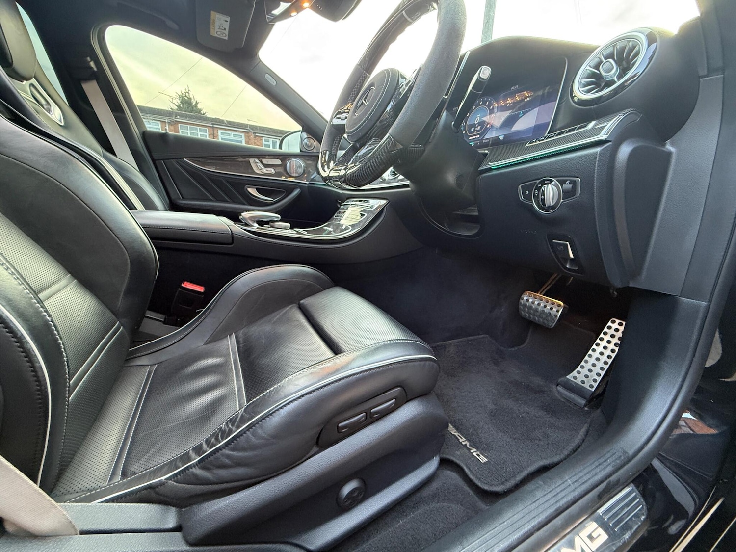 Used Mercedes-Benz E Class 2018 for sale - 76997651: Photo 15