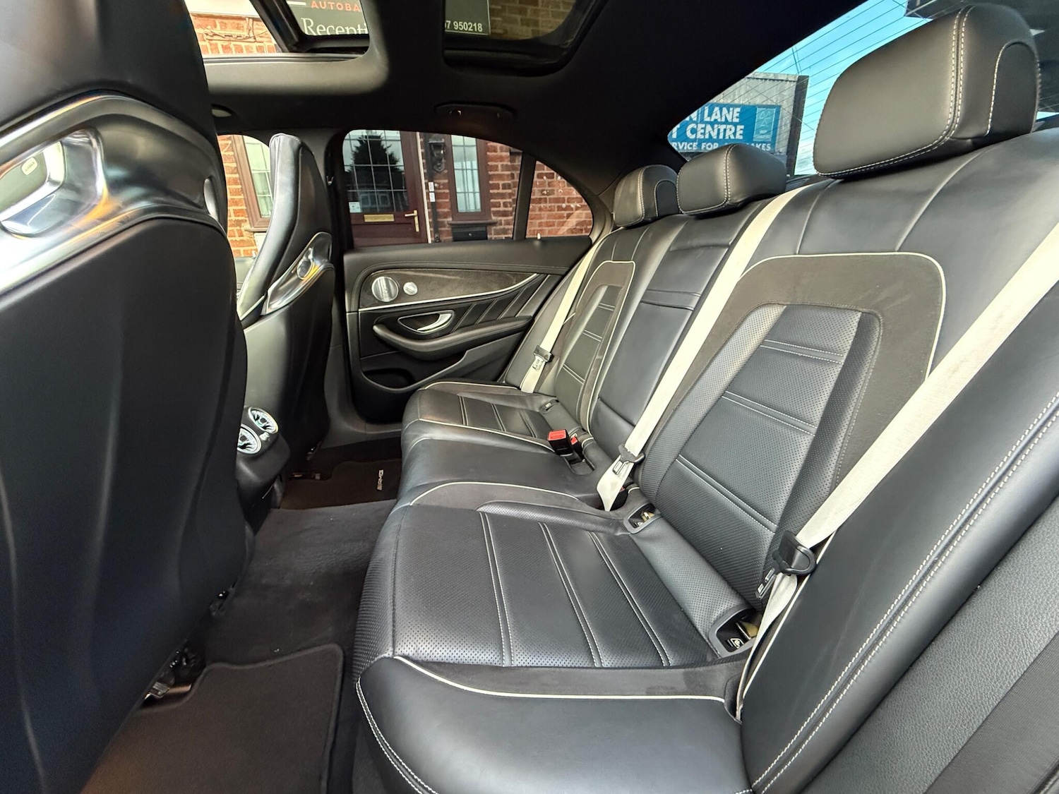 Used Mercedes-Benz E Class 2018 for sale - 76997651: Photo 26