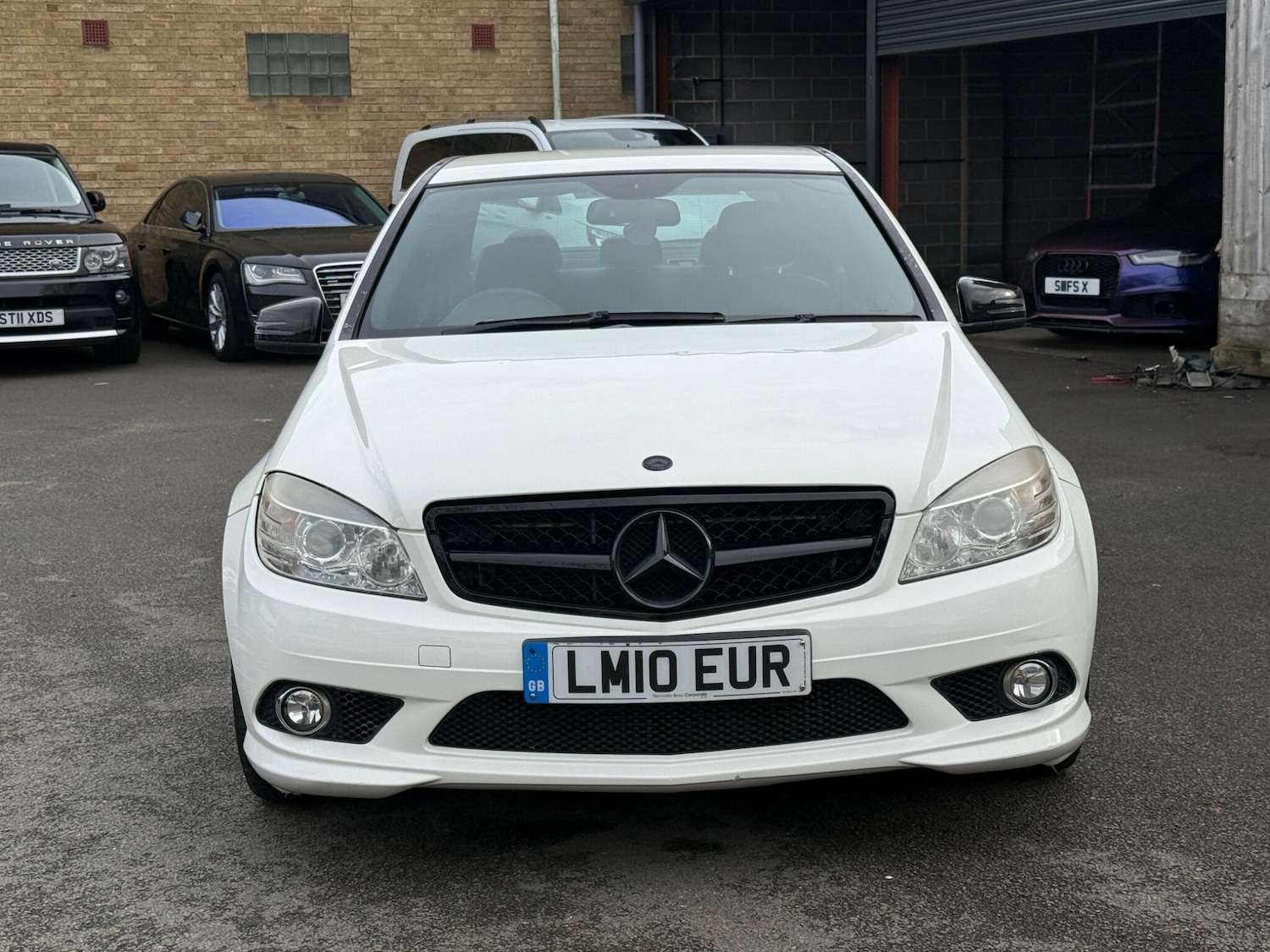 Used Mercedes-Benz C Class for sale - 77633857: Photo 2