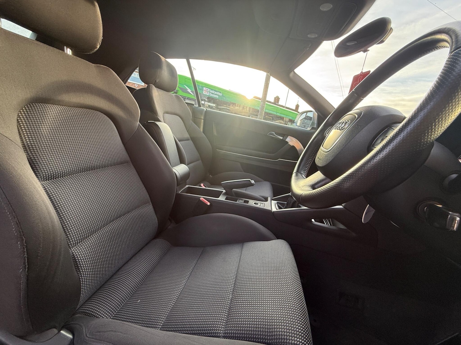 Used Audi A3 2010 for sale - 77898322: Photo 14