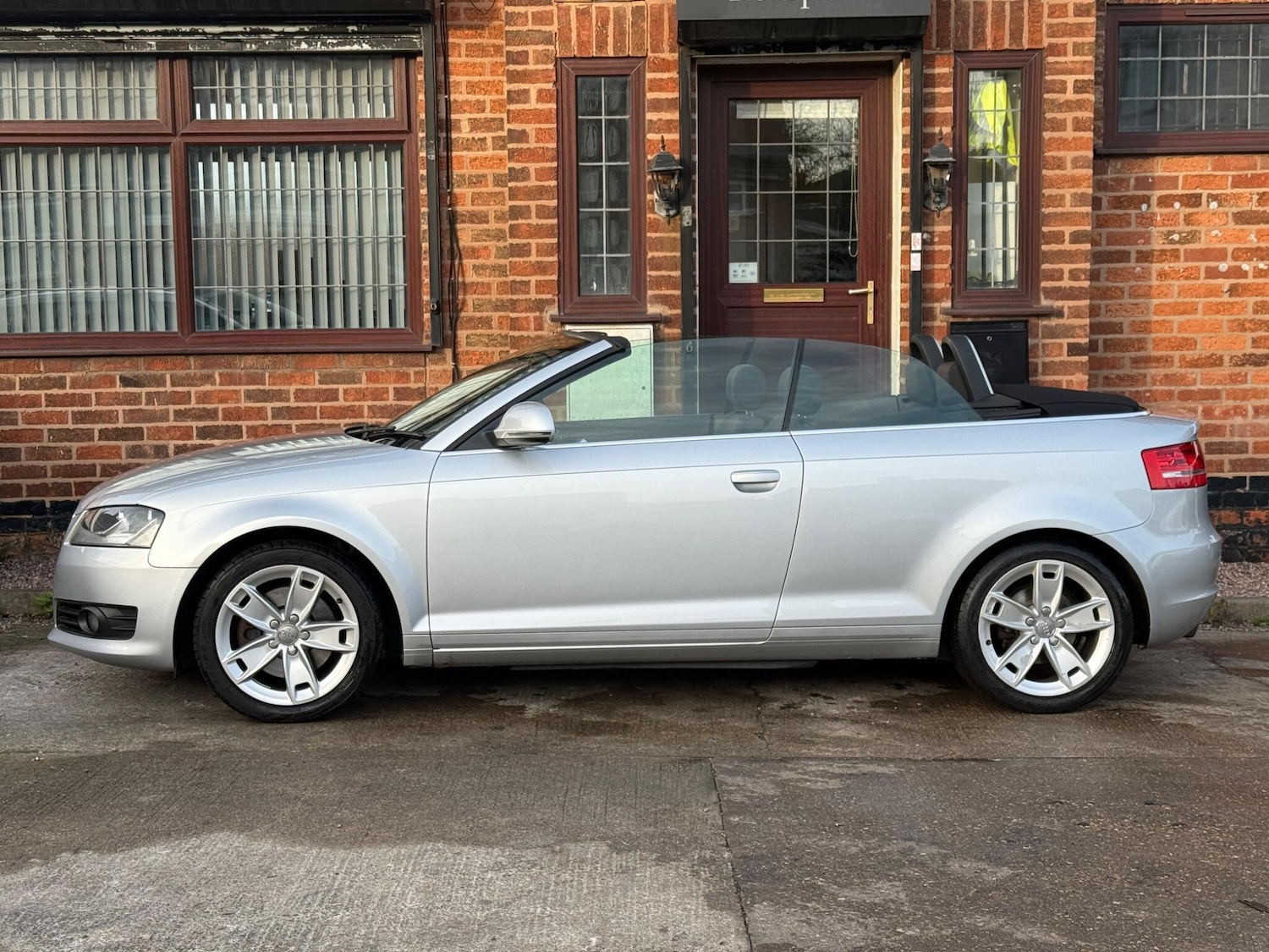 Used Audi A3 2010 for sale - 77898322: Photo 7