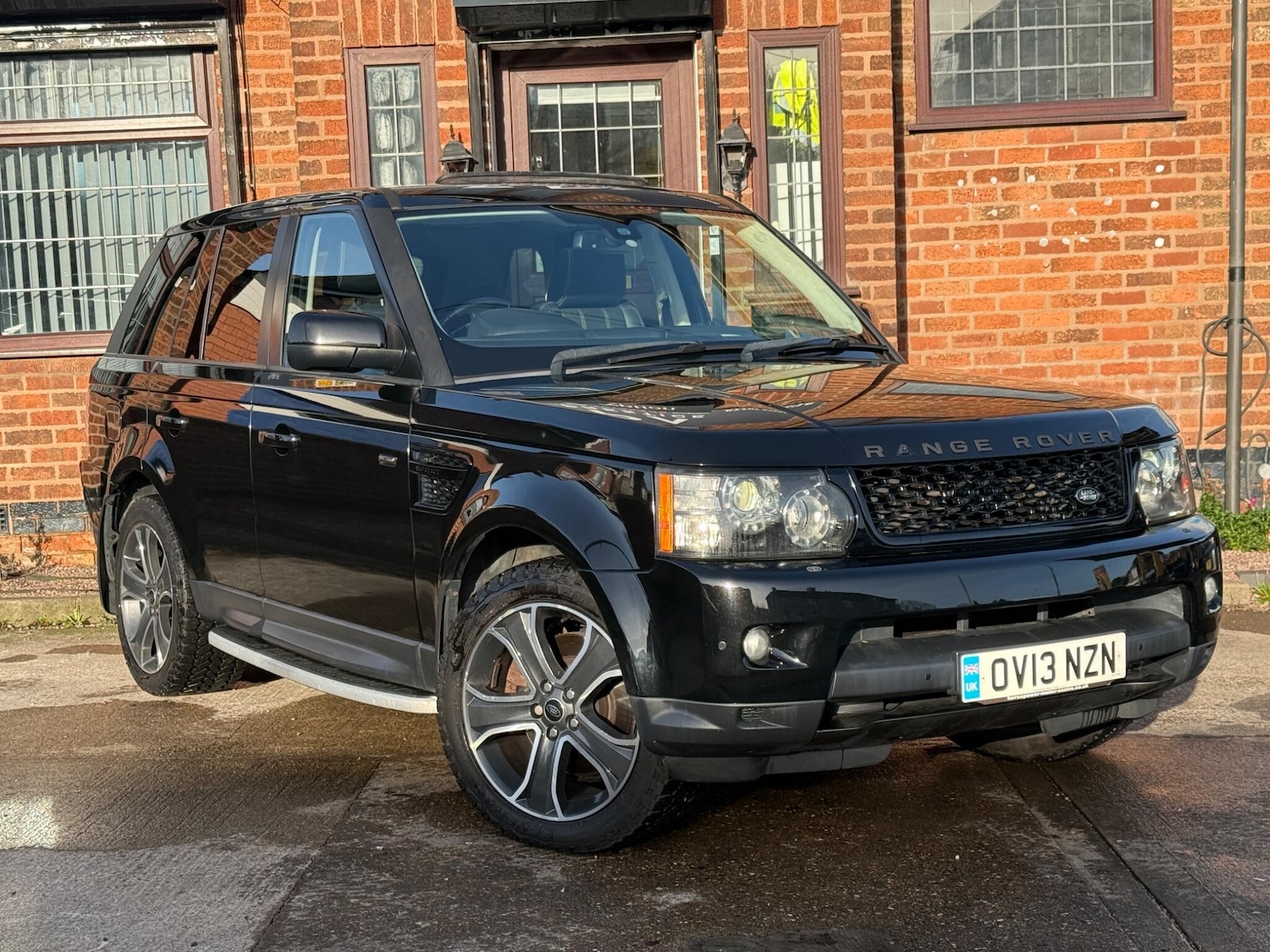 Used Land Rover Range Rover Sport 2013 for sale - 76936447: Photo 3