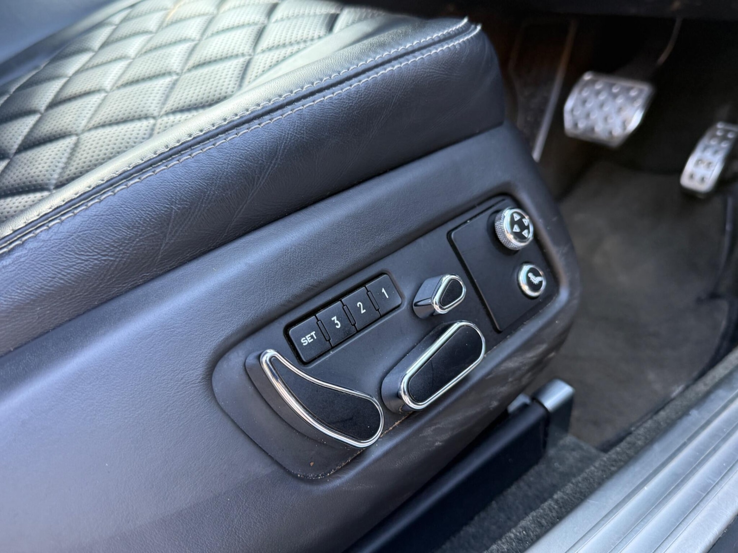 Used Bentley Continental 2016 for sale - 77784714: Photo 12