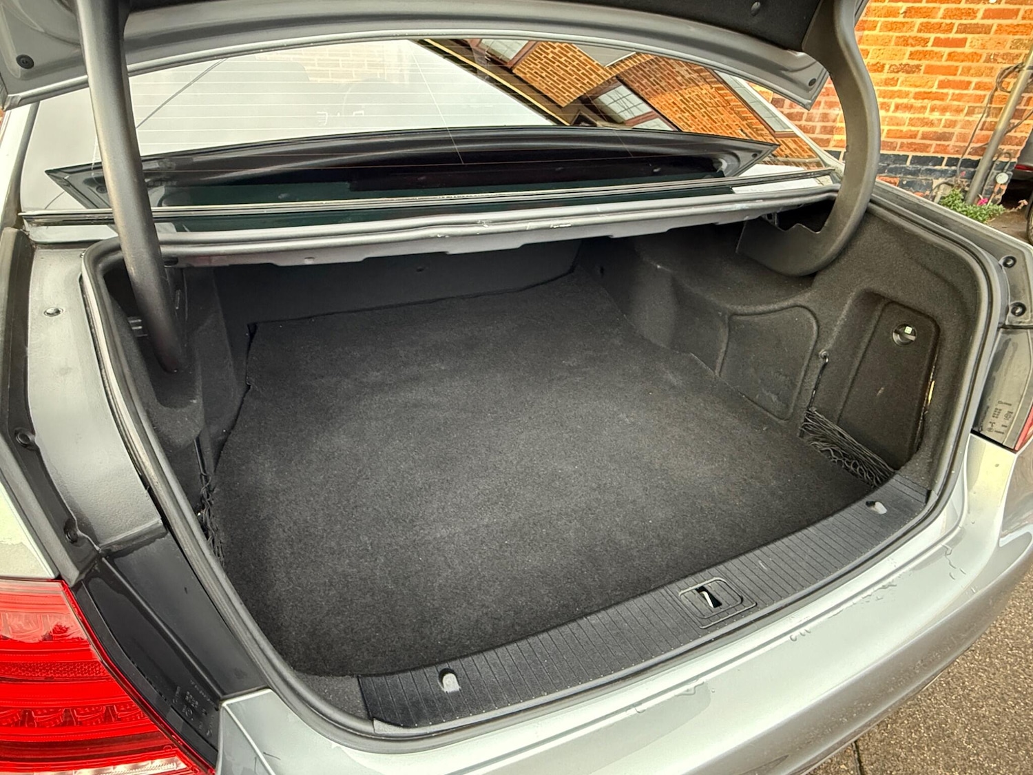 Used Mercedes-Benz E Class 2014 for sale - 77230286: Photo 21