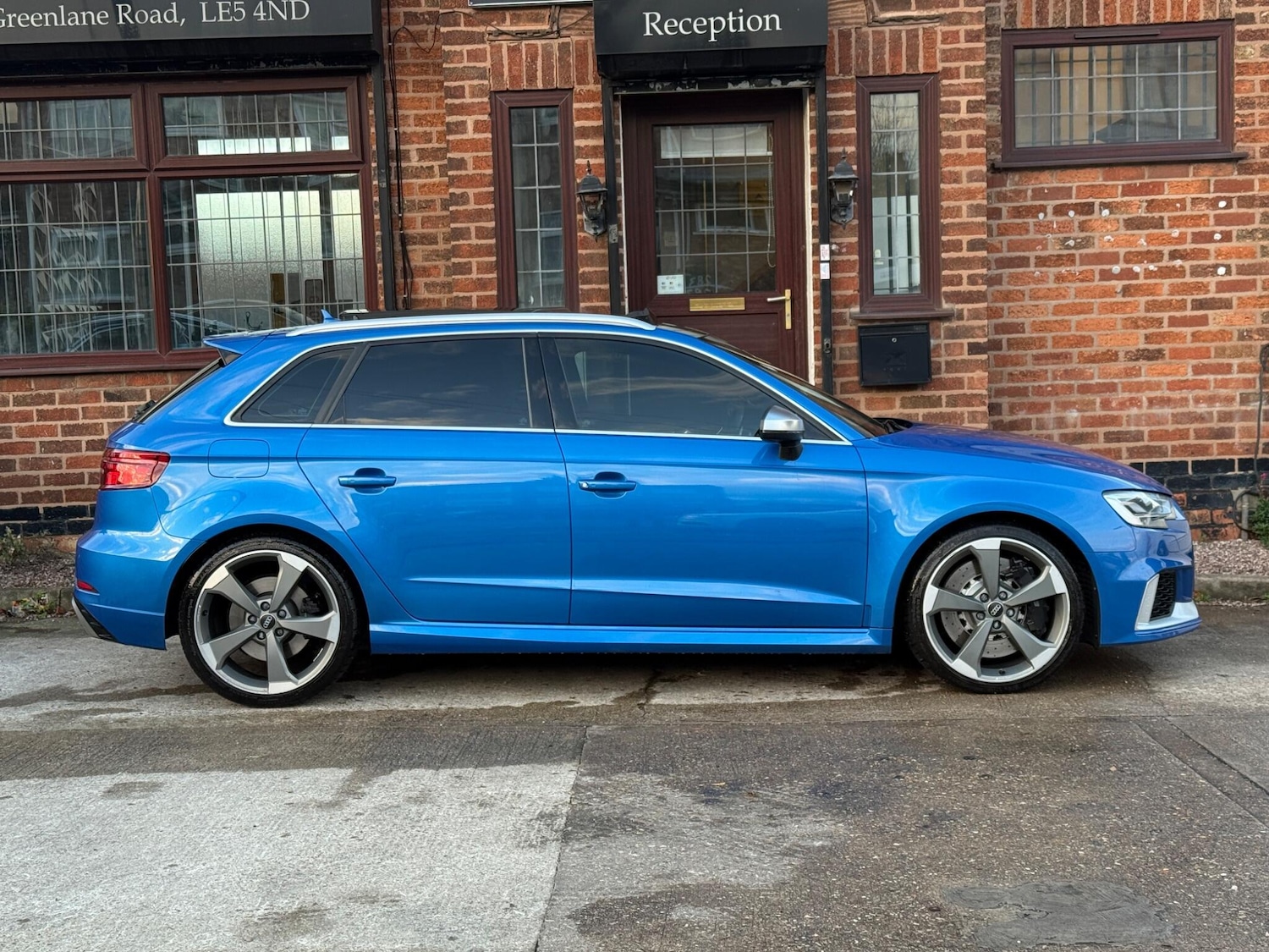 Used Audi RS3 2018 for sale - 76620106: Photo 4